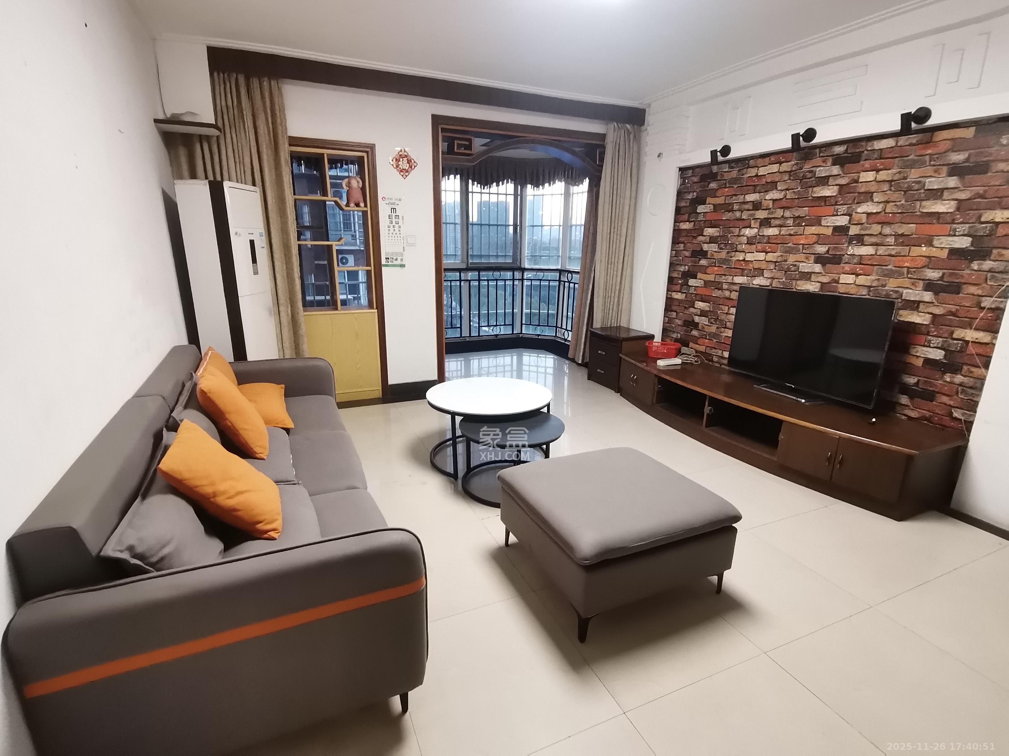 山水庭院  2室2厅1卫    1600.0元/月