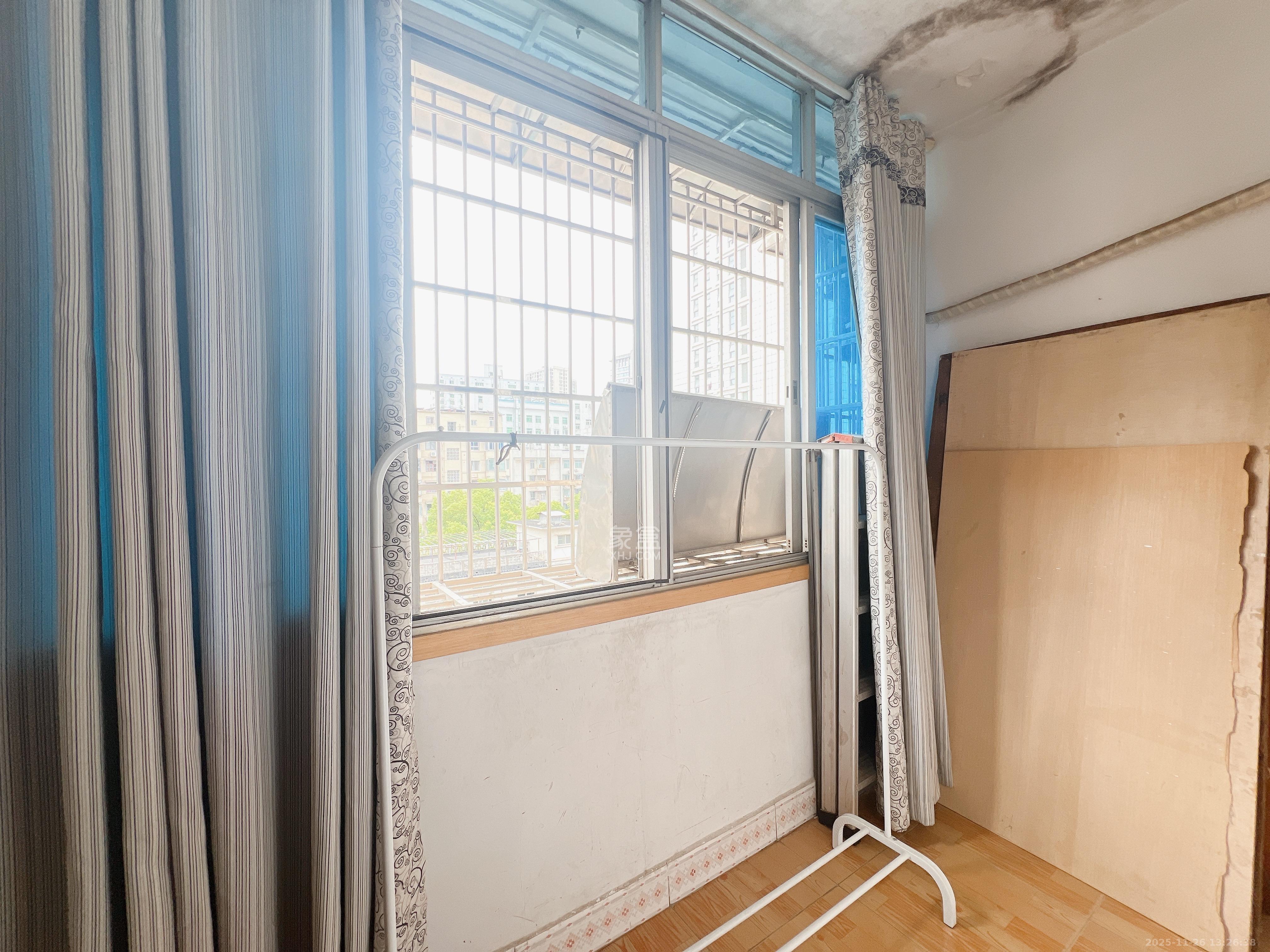 稻谷仓散盘 1室1厅1卫 1400.0元/月 稻谷仓散盘 1室1厅1卫 1400.0元/月室内图