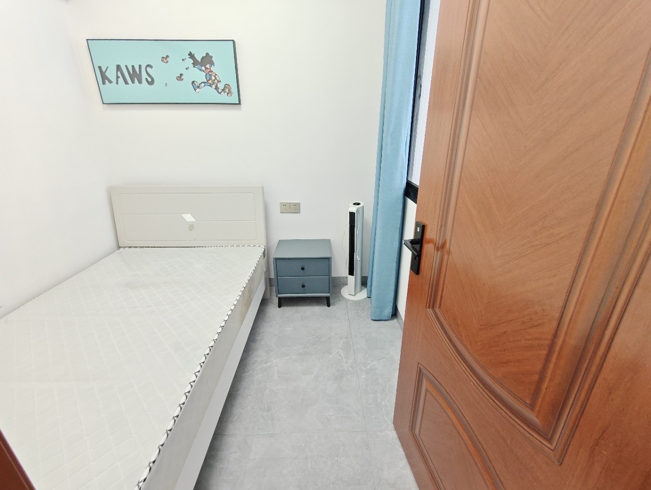 广南大厦  3室1厅1卫    79.0万客厅