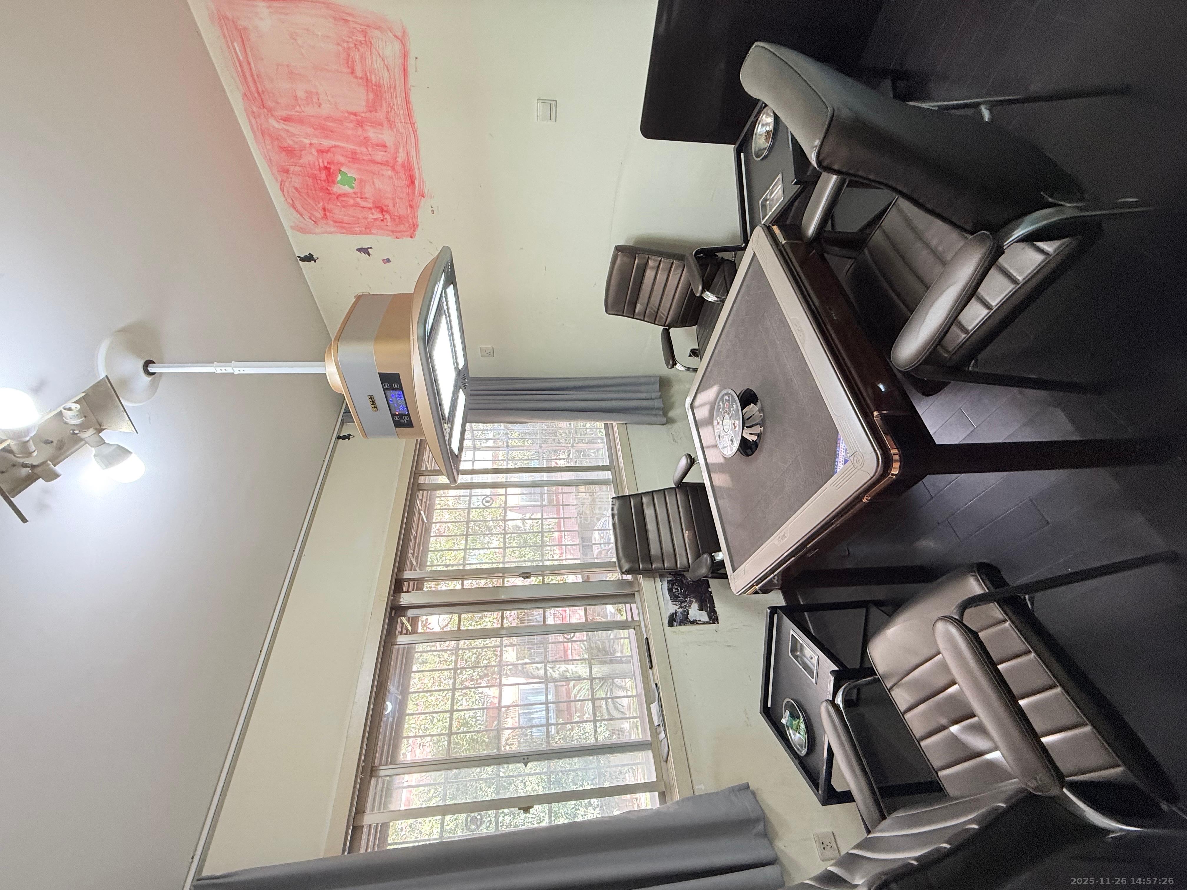 金鹰小区 3室2厅2卫 2200.0元/月 金鹰小区 3室2厅2卫 2200.0元/月室内图