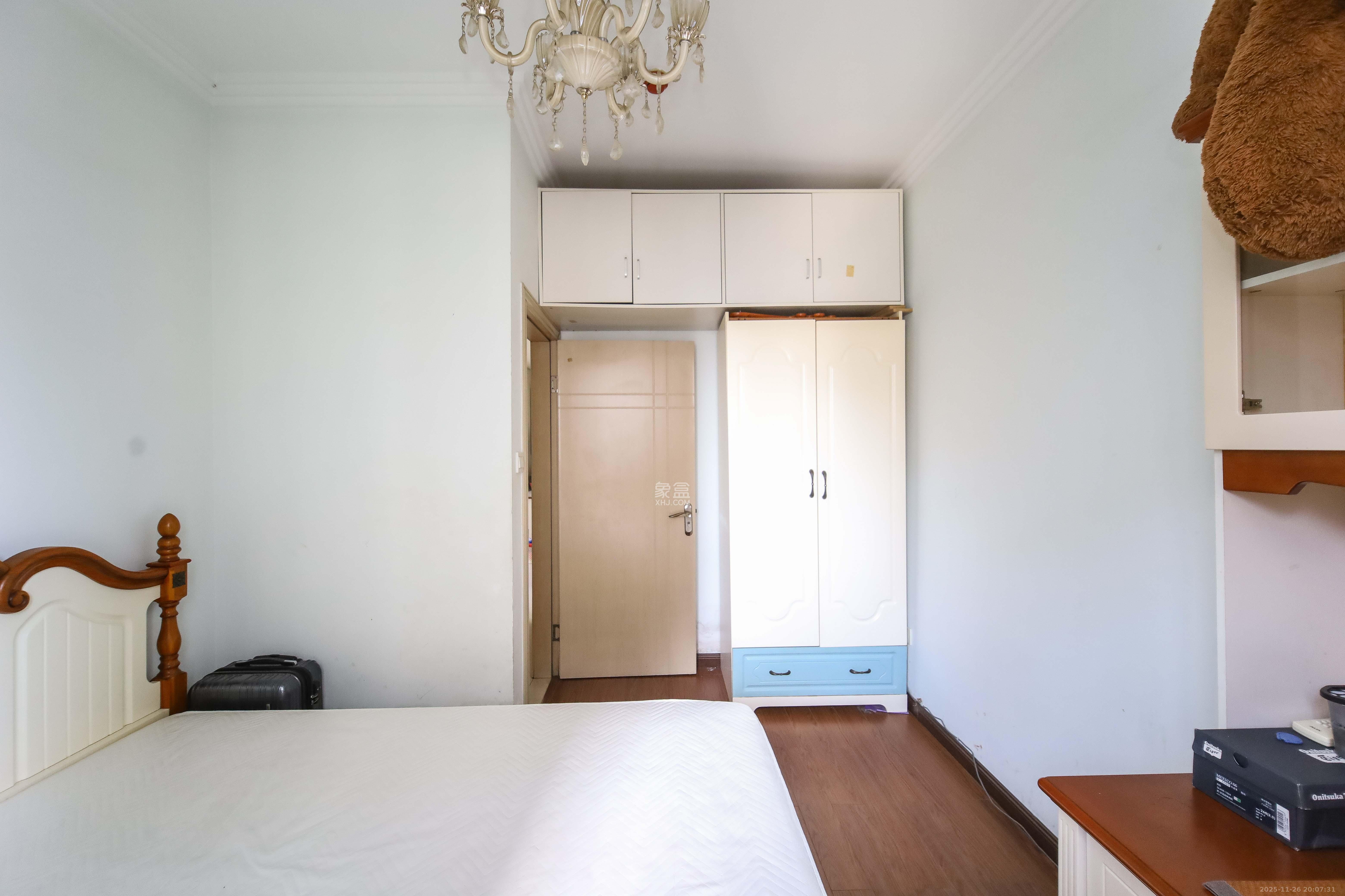 西子一间  1室1厅1卫    50.0万卧室