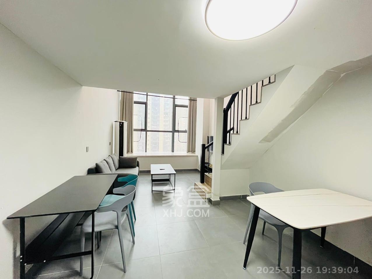 裕天国际商汇中心 1室1厅1卫 1600.0元/月 裕天国际商汇中心 1室1厅1卫 1600.0元/月室内图