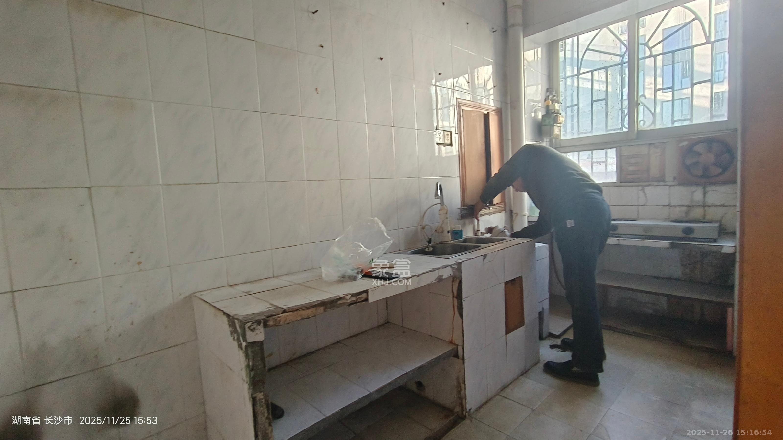 无线电信宿舍  2室0厅0卫    1600.0元/月室内图