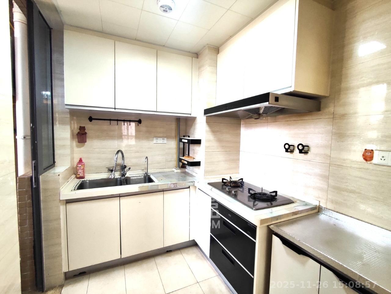 珠江郦城薰衣道 3室2厅1卫 2500.0元/月 珠江郦城薰衣道 3室2厅1卫 2500.0元/月室内图