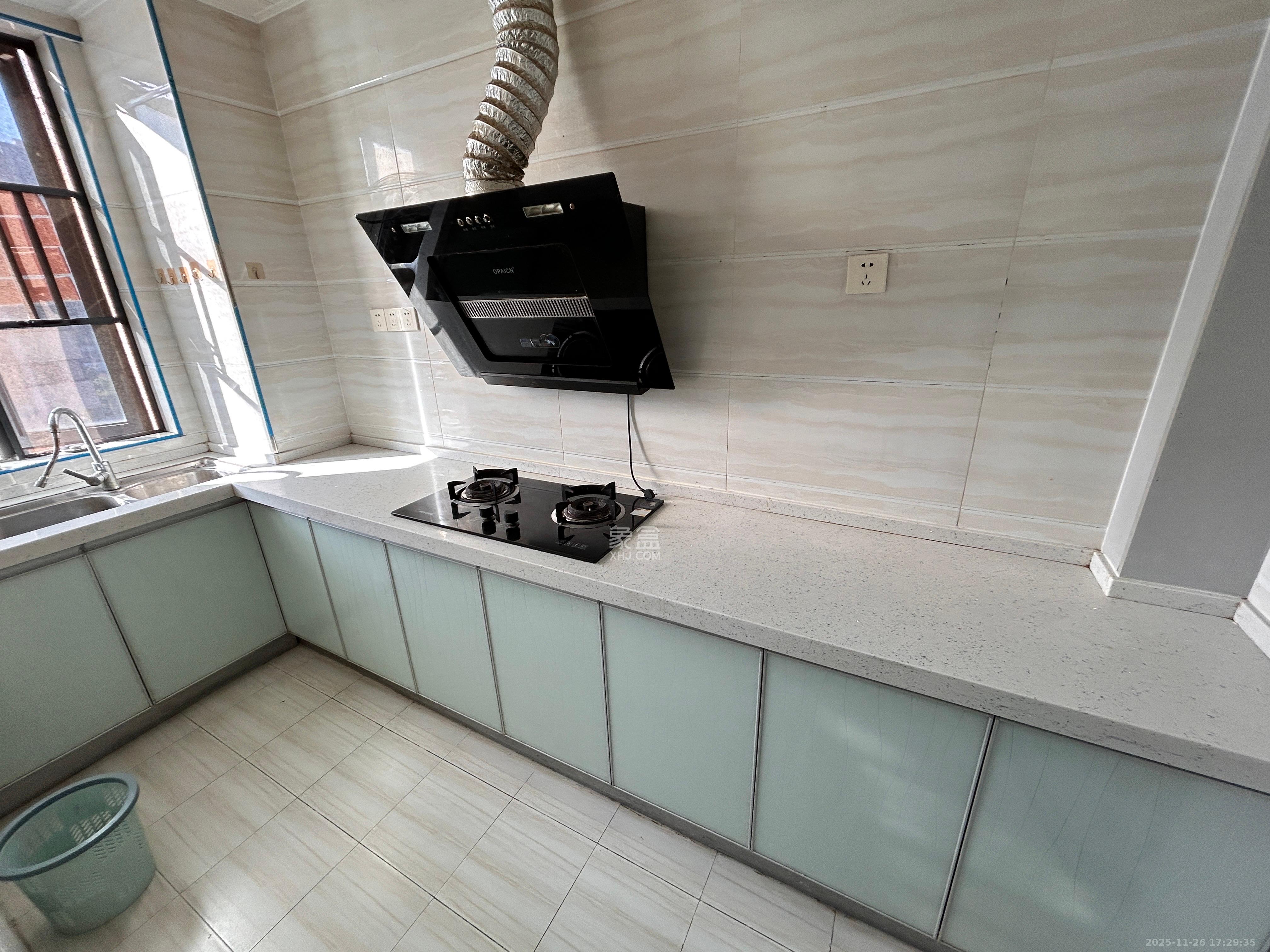 金轮星光名座 2室1厅1卫 2000.0元/月 金轮星光名座 2室1厅1卫 2000.0元/月室内图