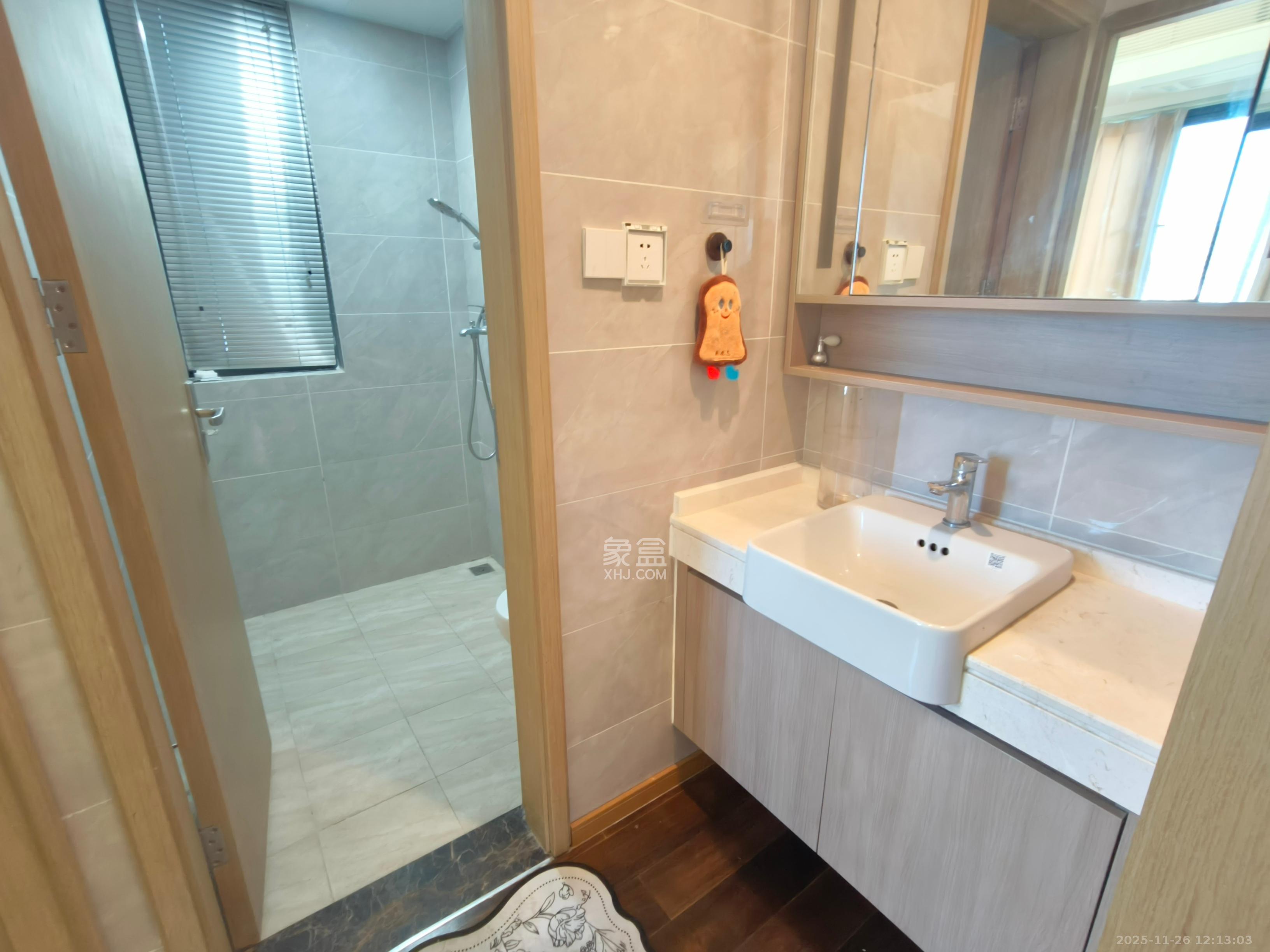 清控湖山雅居北区 3室2厅2卫 2500.0元/月 清控湖山雅居北区 3室2厅2卫 2500.0元/月室内图