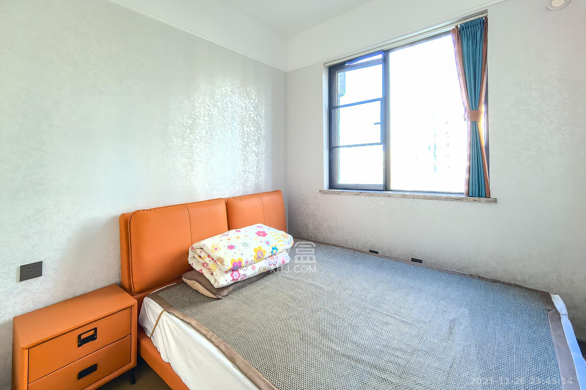 长房雍景湾 3室2厅2卫 138.8万 长房雍景湾 3室2厅2卫 138.8万卧室