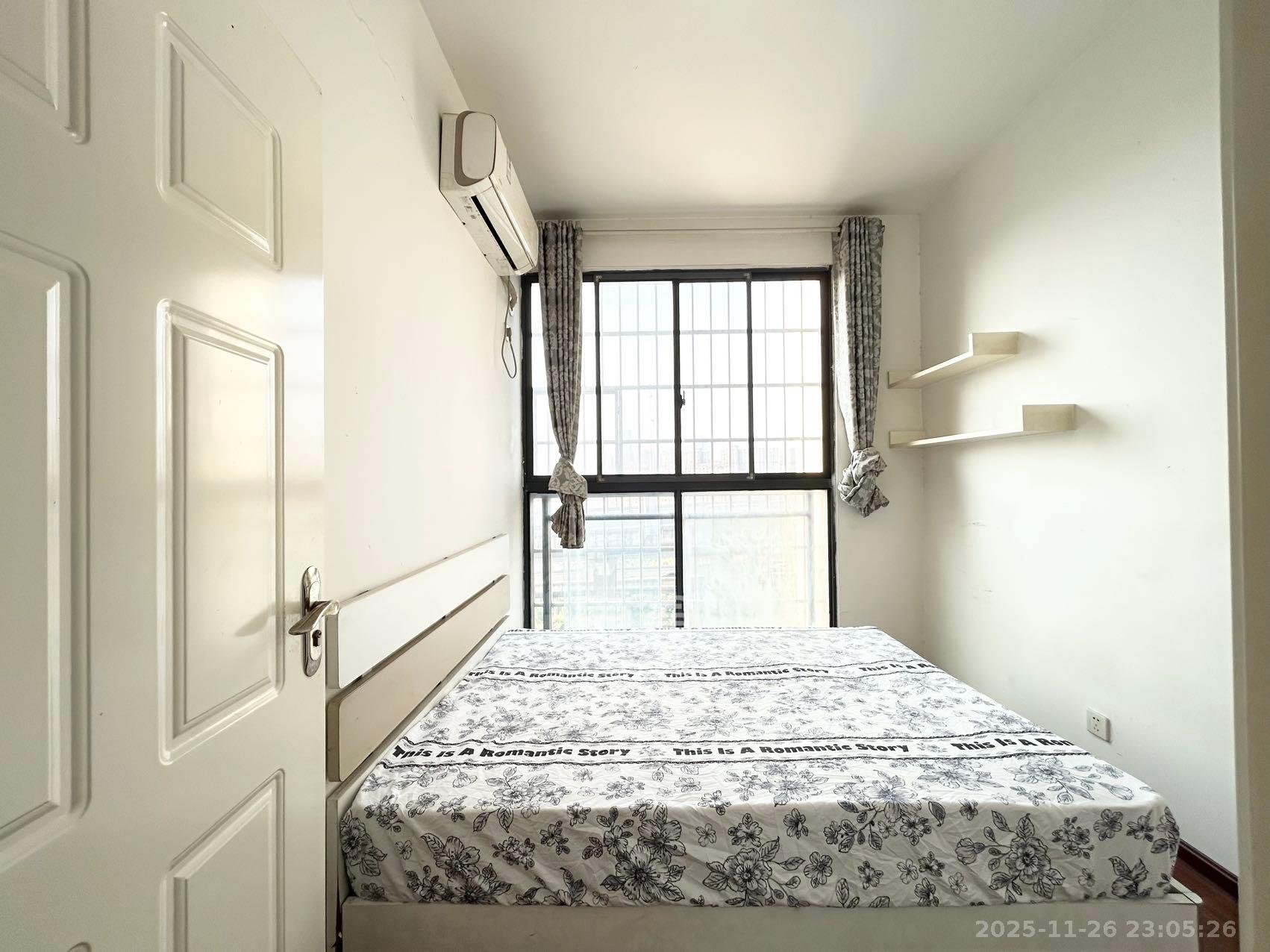 湘府十城（汇财御景湾新寓,汇财国际）  3室2厅1卫    2300.0元/月室内图