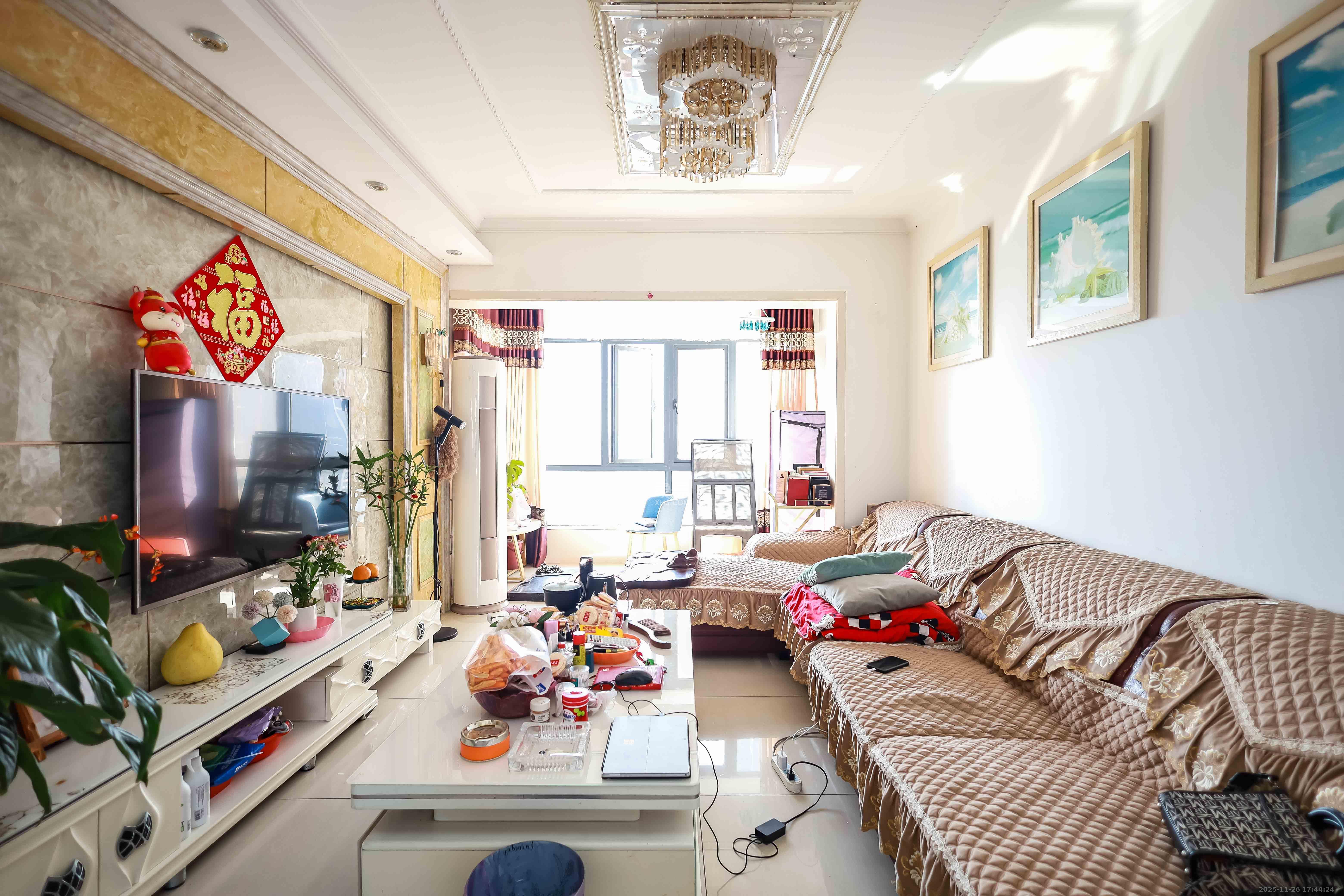 天麓尚层  3室2厅2卫    72.8万