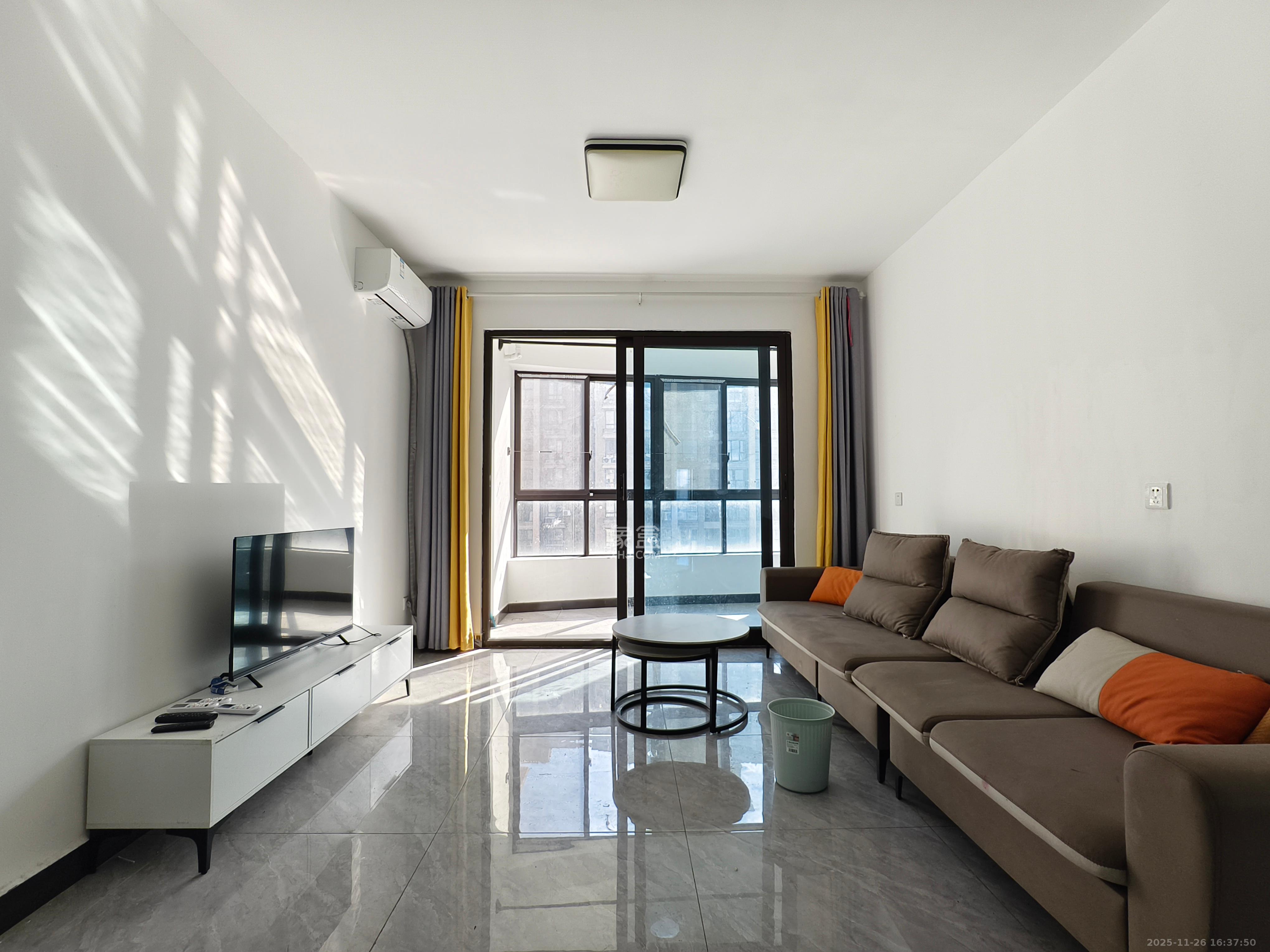 融创融公馆（融创臻苑）  2室1厅1卫    2100.0元/月