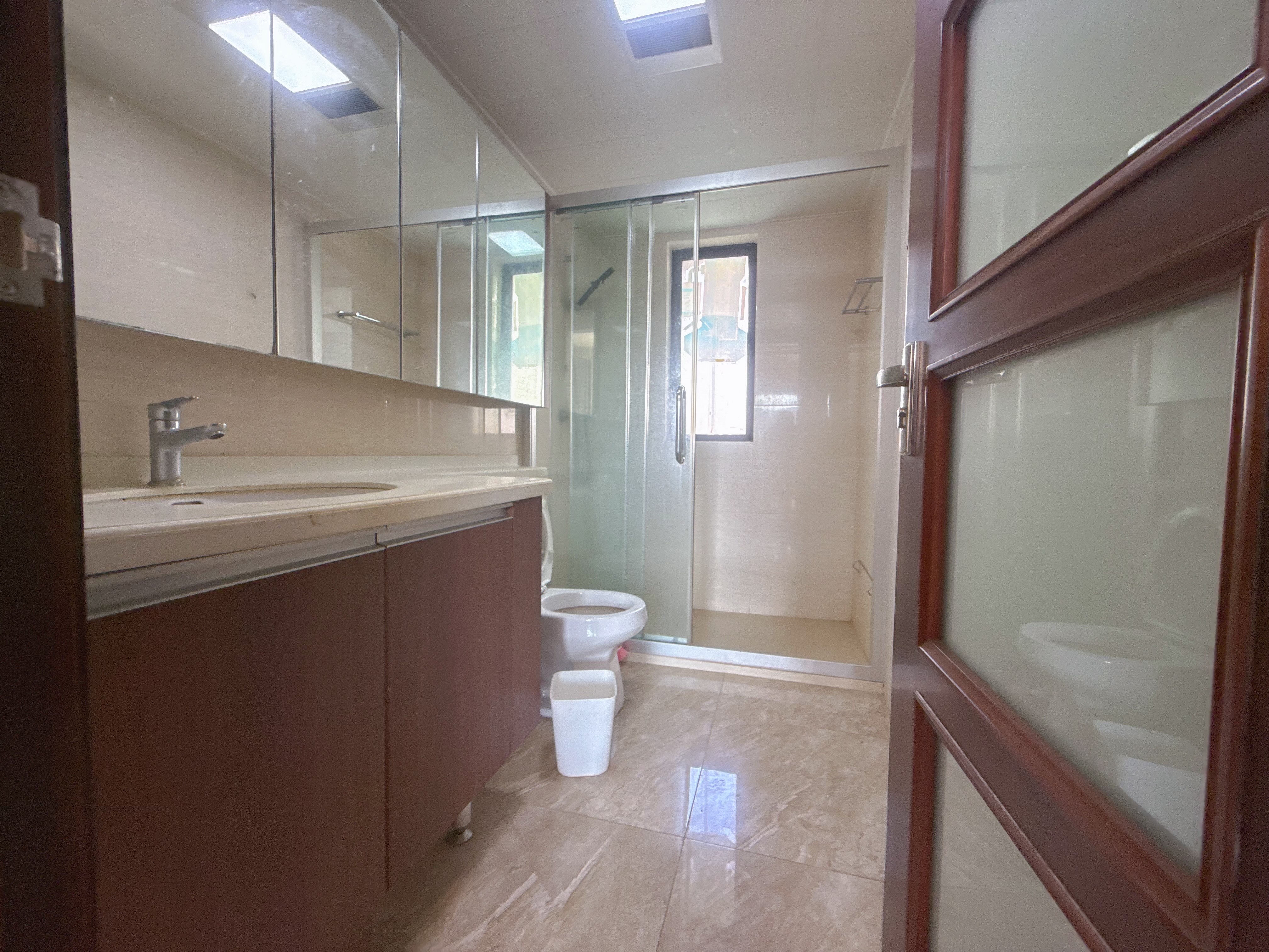 中海锦城 3室2厅2卫 3700.0元/月 中海锦城 3室2厅2卫 3700.0元/月室内图