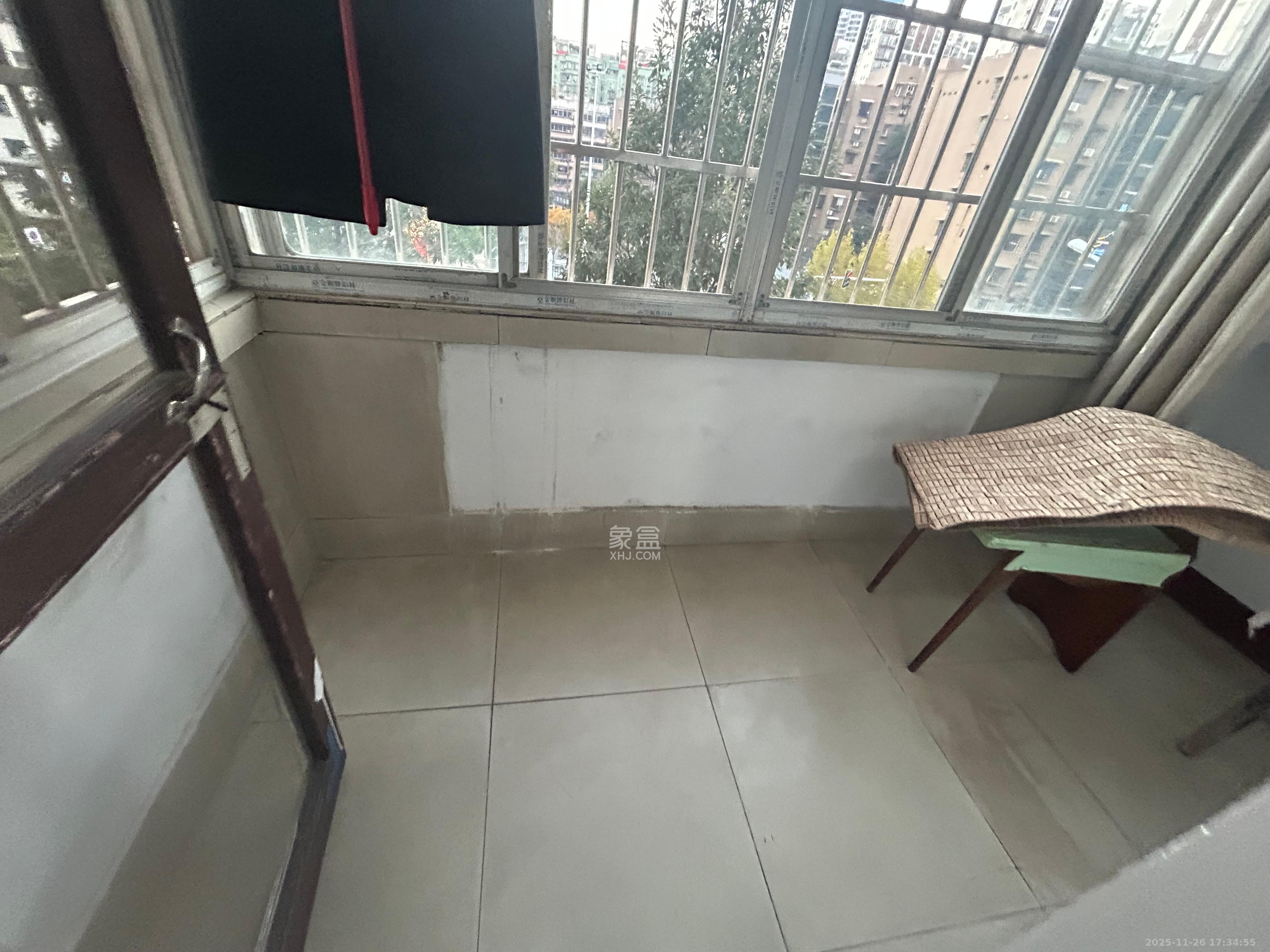 长探家园 2室1厅1卫 1500.0元/月 长探家园 2室1厅1卫 1500.0元/月室内图