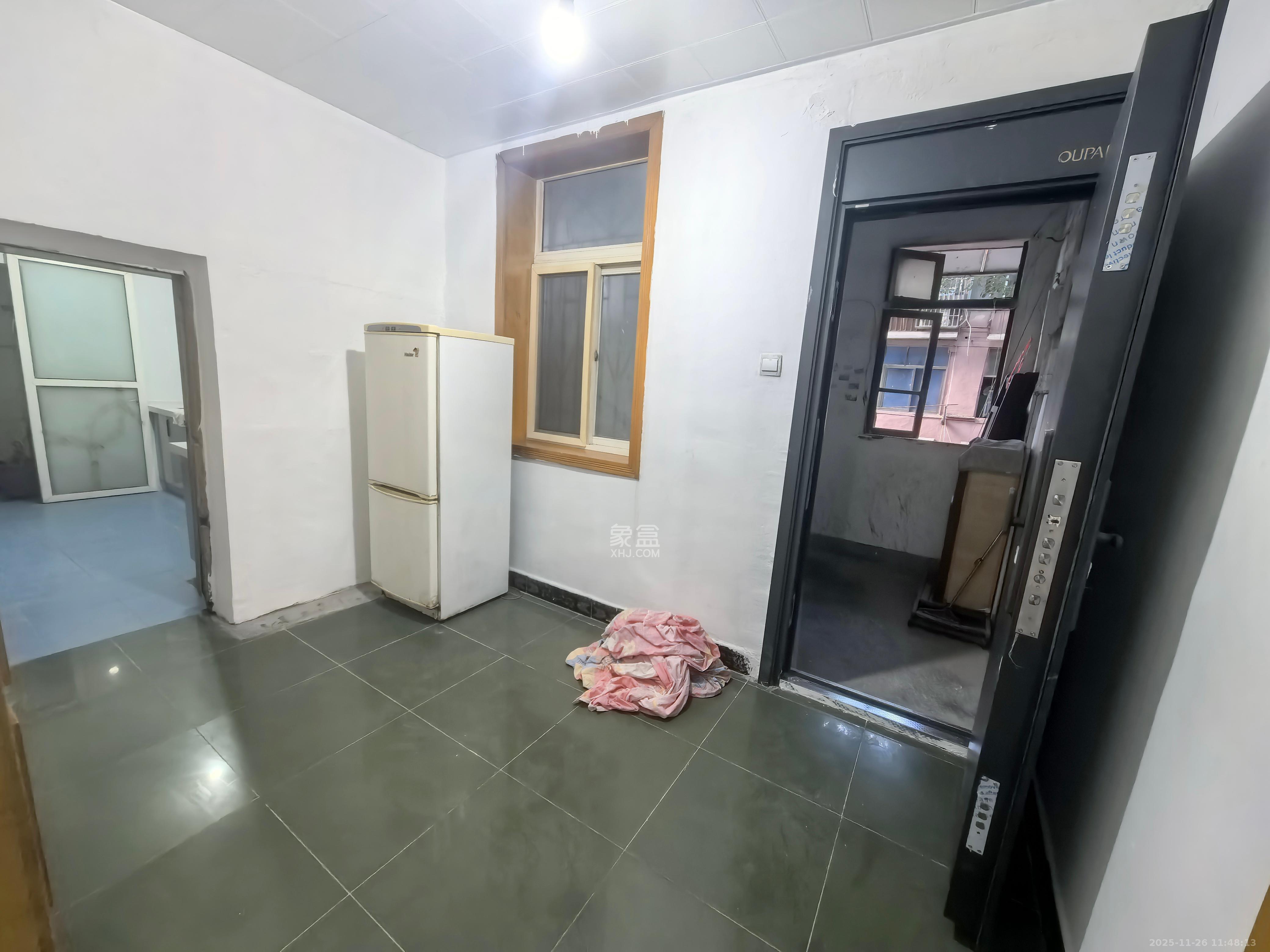 水泵厂宿舍 2室2厅1卫 2000.0元/月 水泵厂宿舍 2室2厅1卫 2000.0元/月室内图