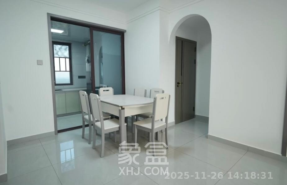 艺源颂雅小区(719街区) 1室2厅1卫 2200.0元/月 艺源颂雅小区(719街区) 1室2厅1卫 2200.0元/月室内图