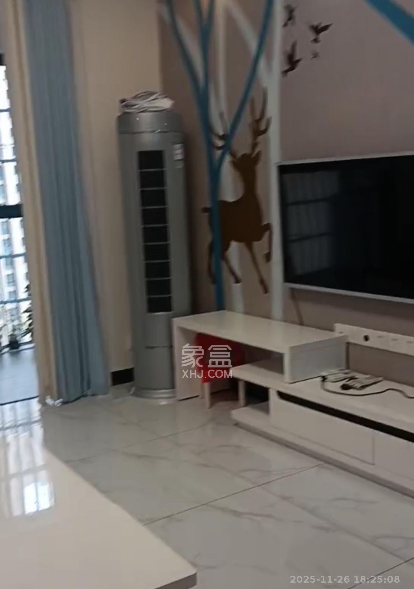 洋湖时代 3室2厅1卫 2300.0元/月 洋湖时代 3室2厅1卫 2300.0元/月室内图