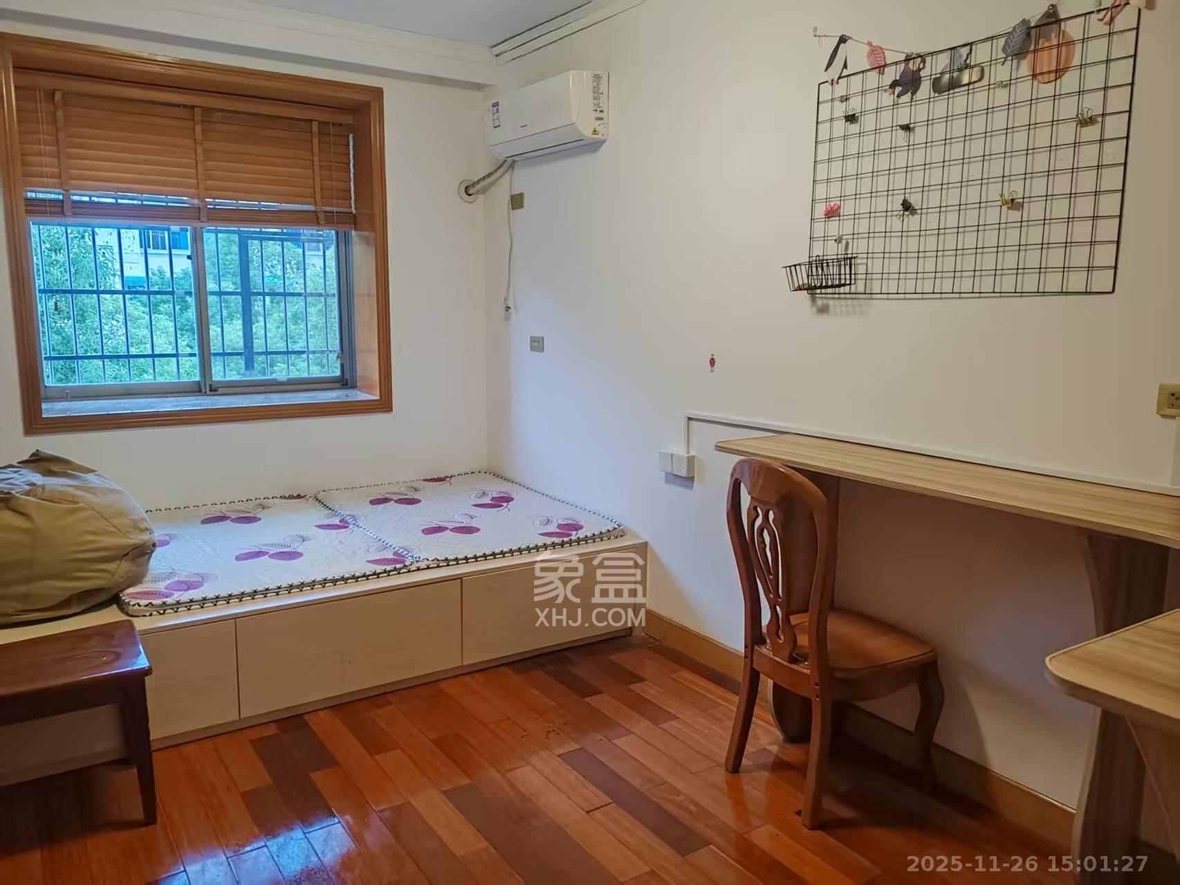 科教新村 4室2厅2卫 3000.0元/月 科教新村 4室2厅2卫 3000.0元/月室内图