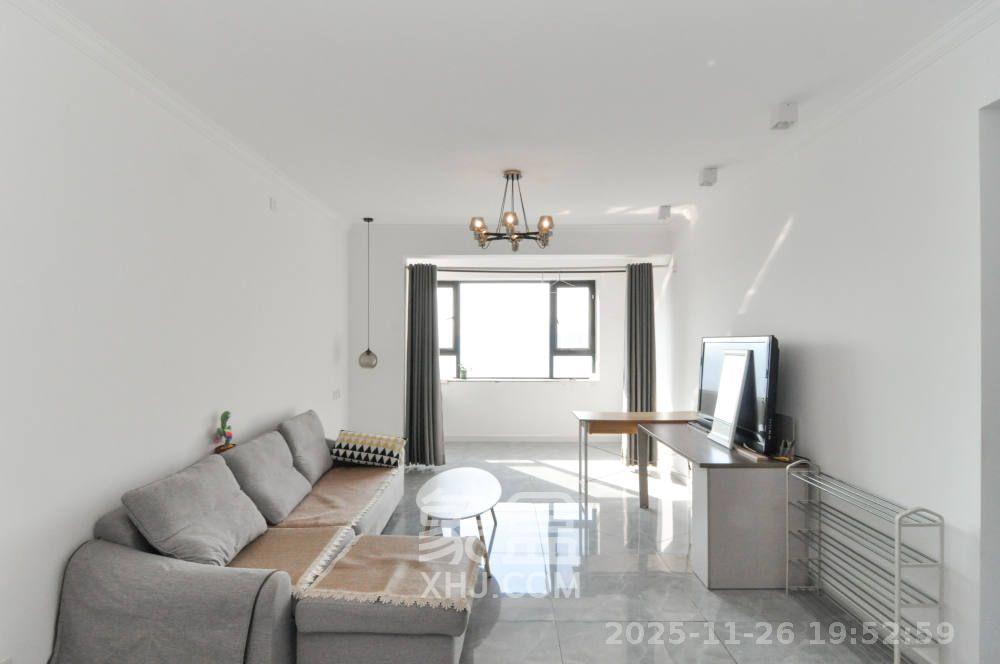 中央美郡  1室1厅1卫    1200.0元/月