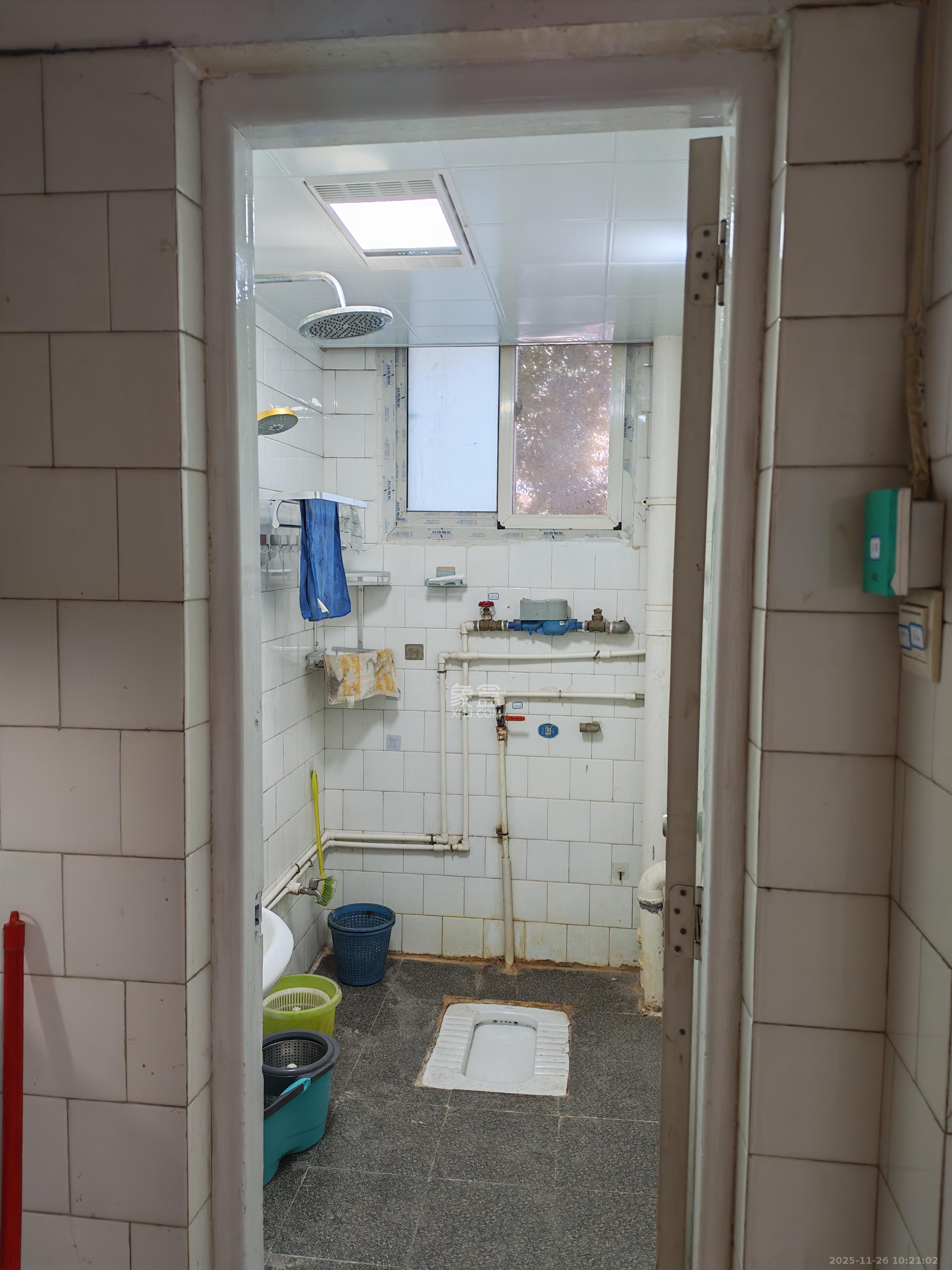 省农办火星宿舍 3室2厅1卫 2000.0元/月 省农办火星宿舍 3室2厅1卫 2000.0元/月室内图