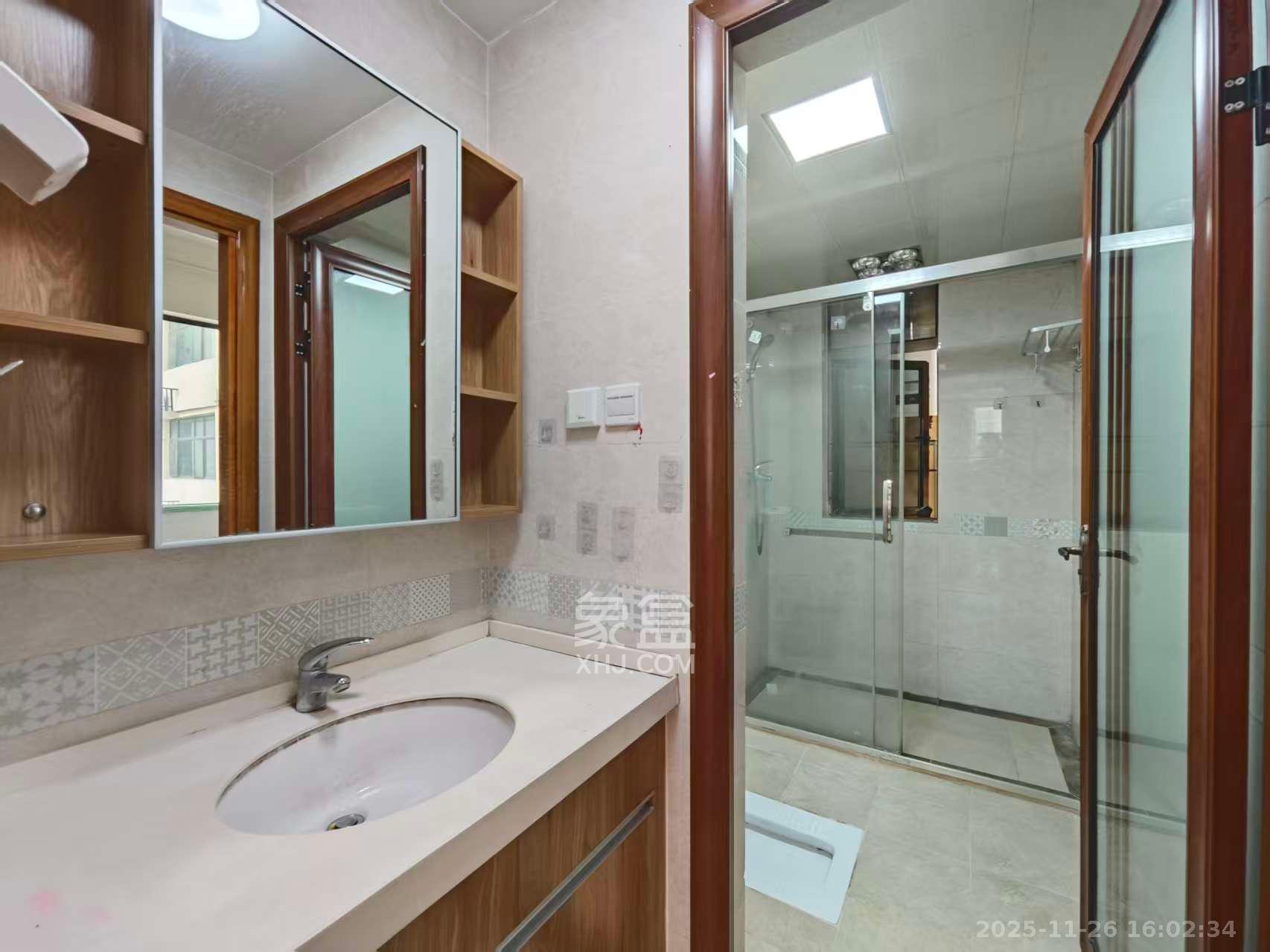 江山帝景哈佛  1室0厅0卫    2000.0元/月室内图