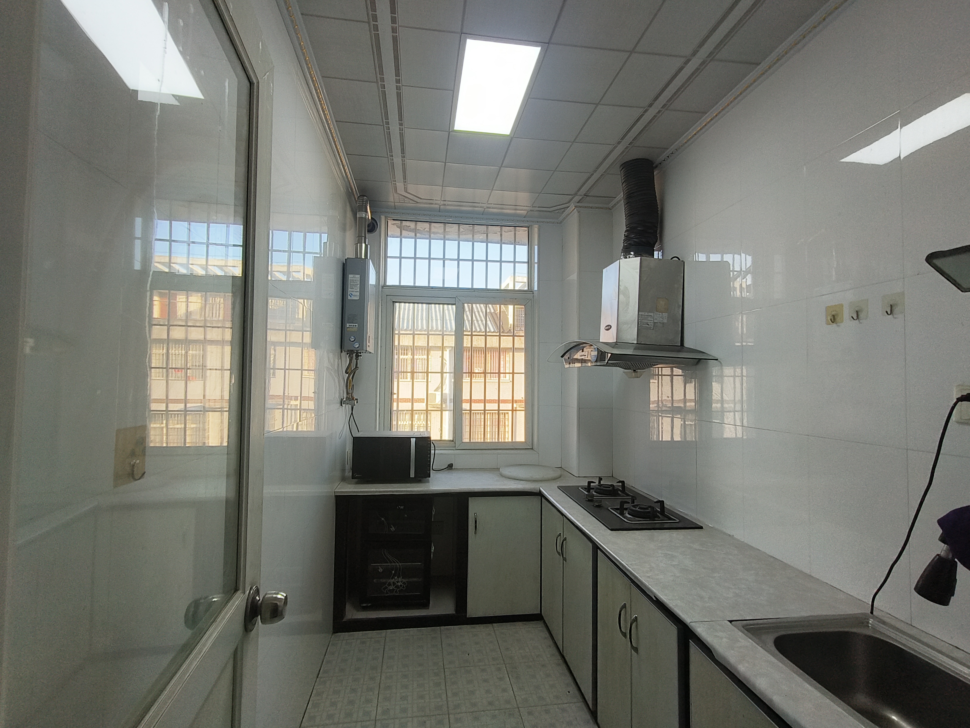 广圆秀之都 3室2厅2卫 29.8万 广圆秀之都 3室2厅2卫 29.8万客厅