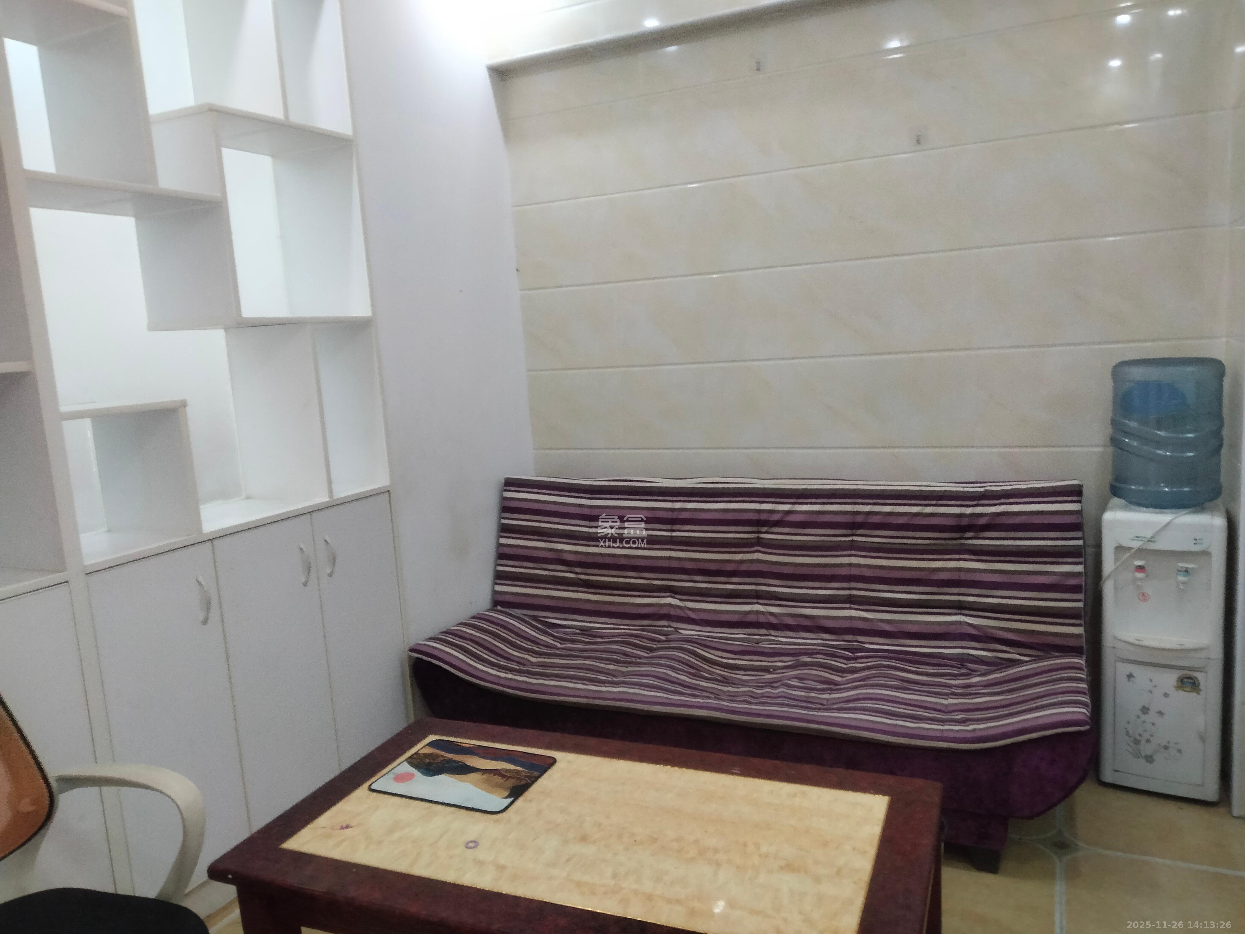 中建芙蓉嘉苑 1室1厅1卫 1100.0元/月 中建芙蓉嘉苑 1室1厅1卫 1100.0元/月室内图