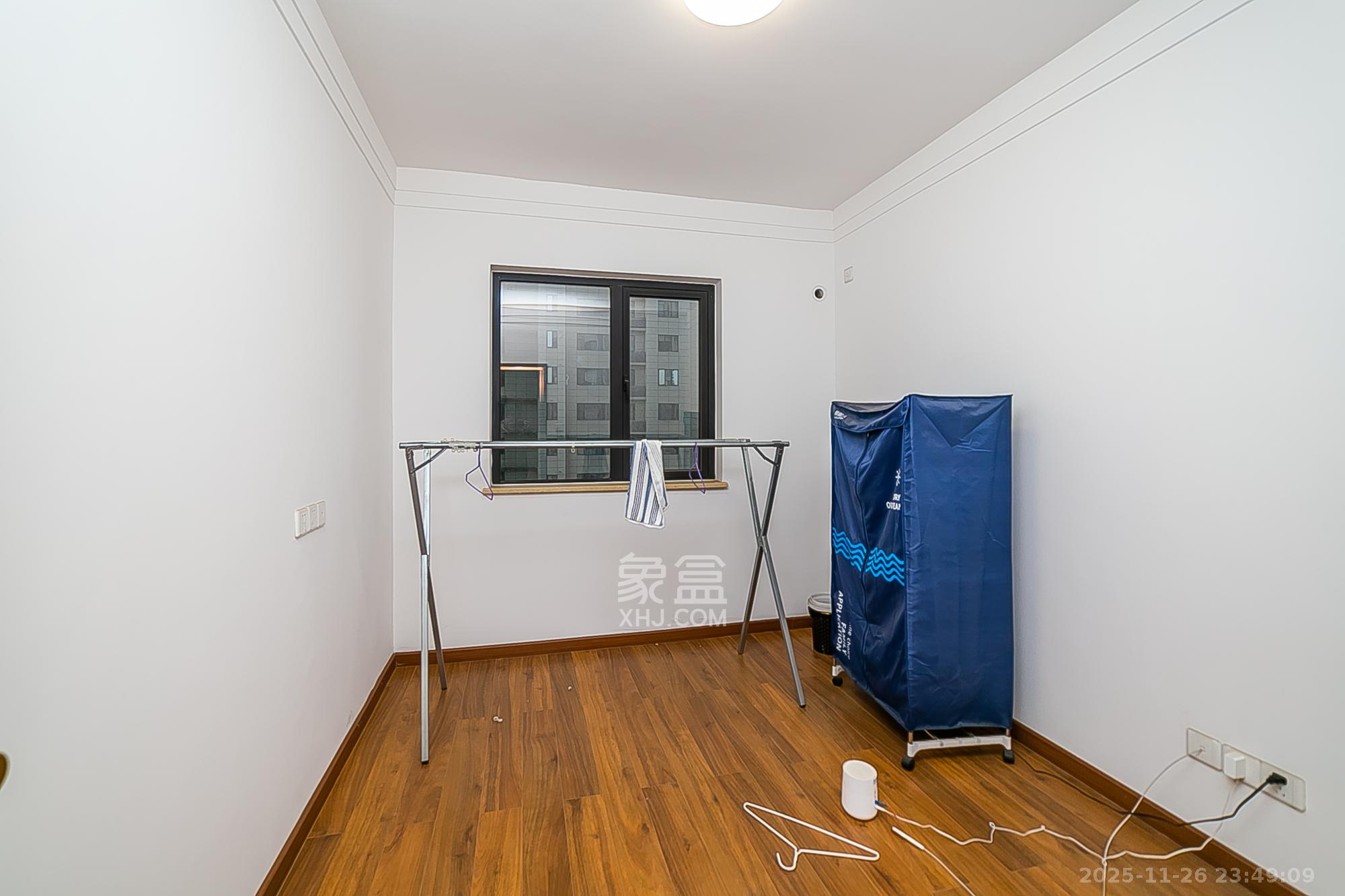 君合天玺  4室2厅2卫    146.0万卧室