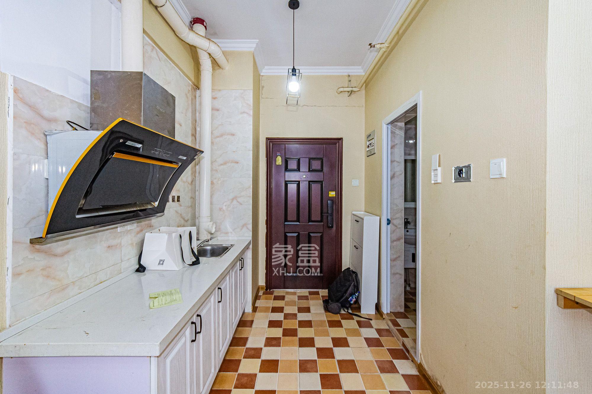 北辰三角洲E4区 1室1厅1卫 1900.0元/月 北辰三角洲E4区 1室1厅1卫 1900.0元/月室内图