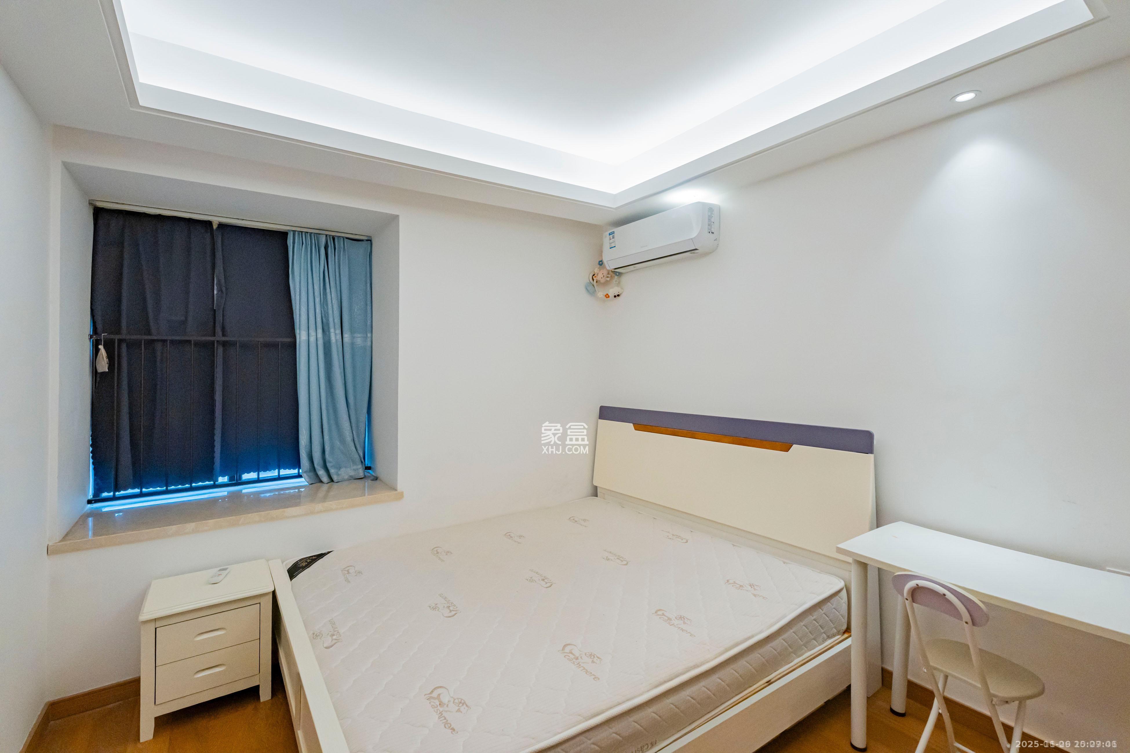 新力紫园  2室2厅1卫    2600.0元/月室内图