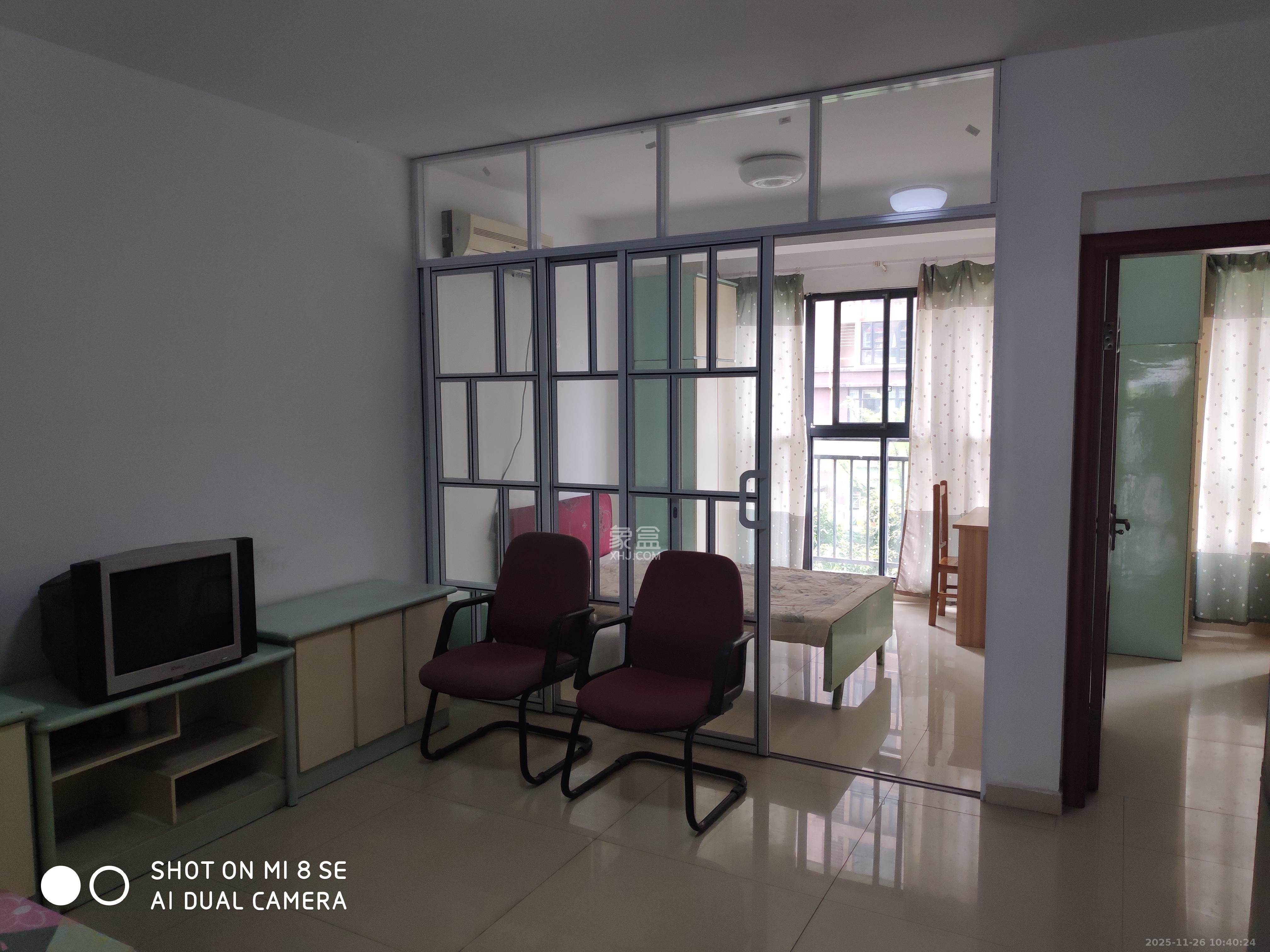 长城雅苑 2室1厅1卫 1700.0元/月 长城雅苑 2室1厅1卫 1700.0元/月室内图