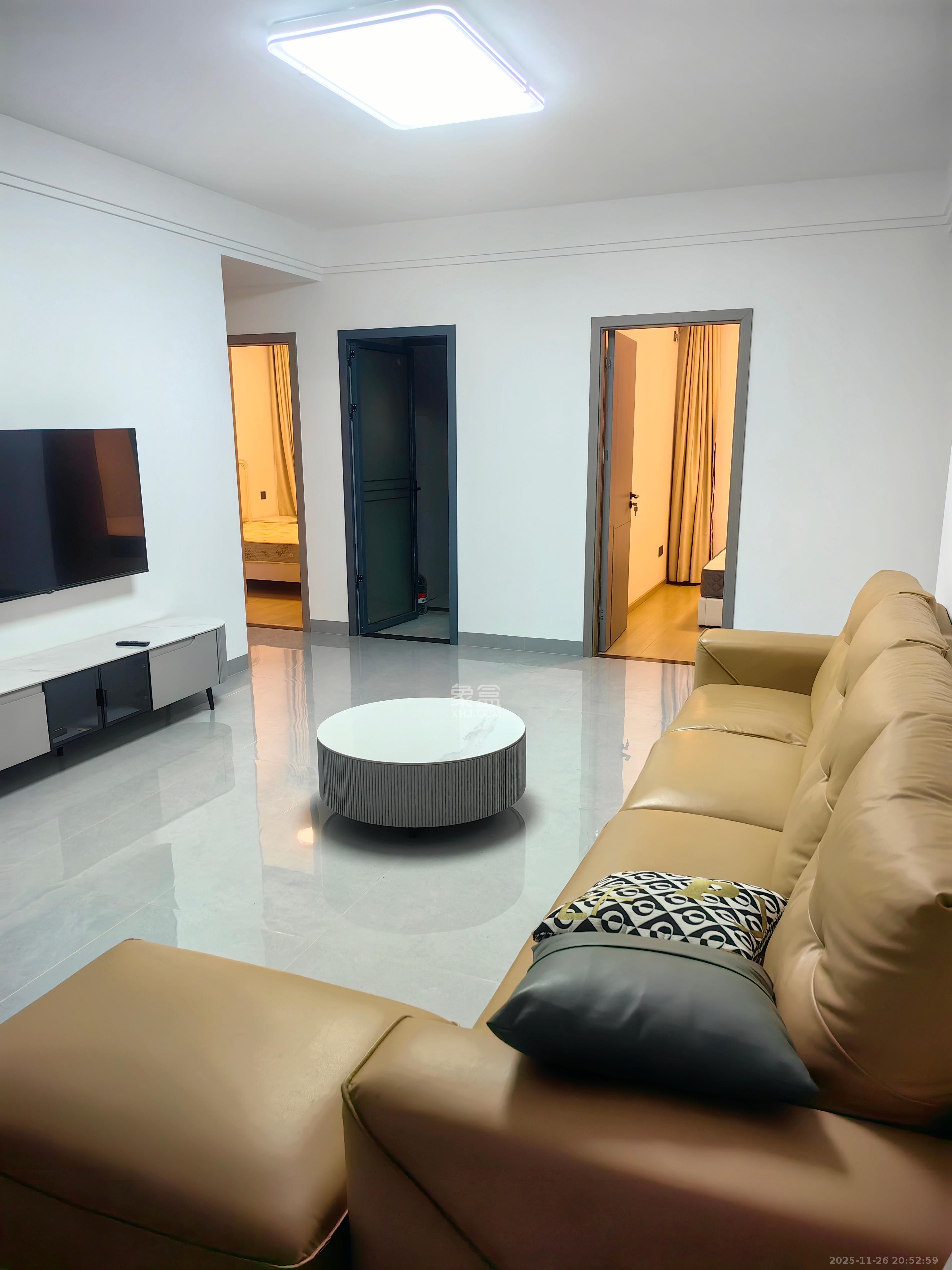 长房云时代  3室2厅2卫    2800.0元/月室内图