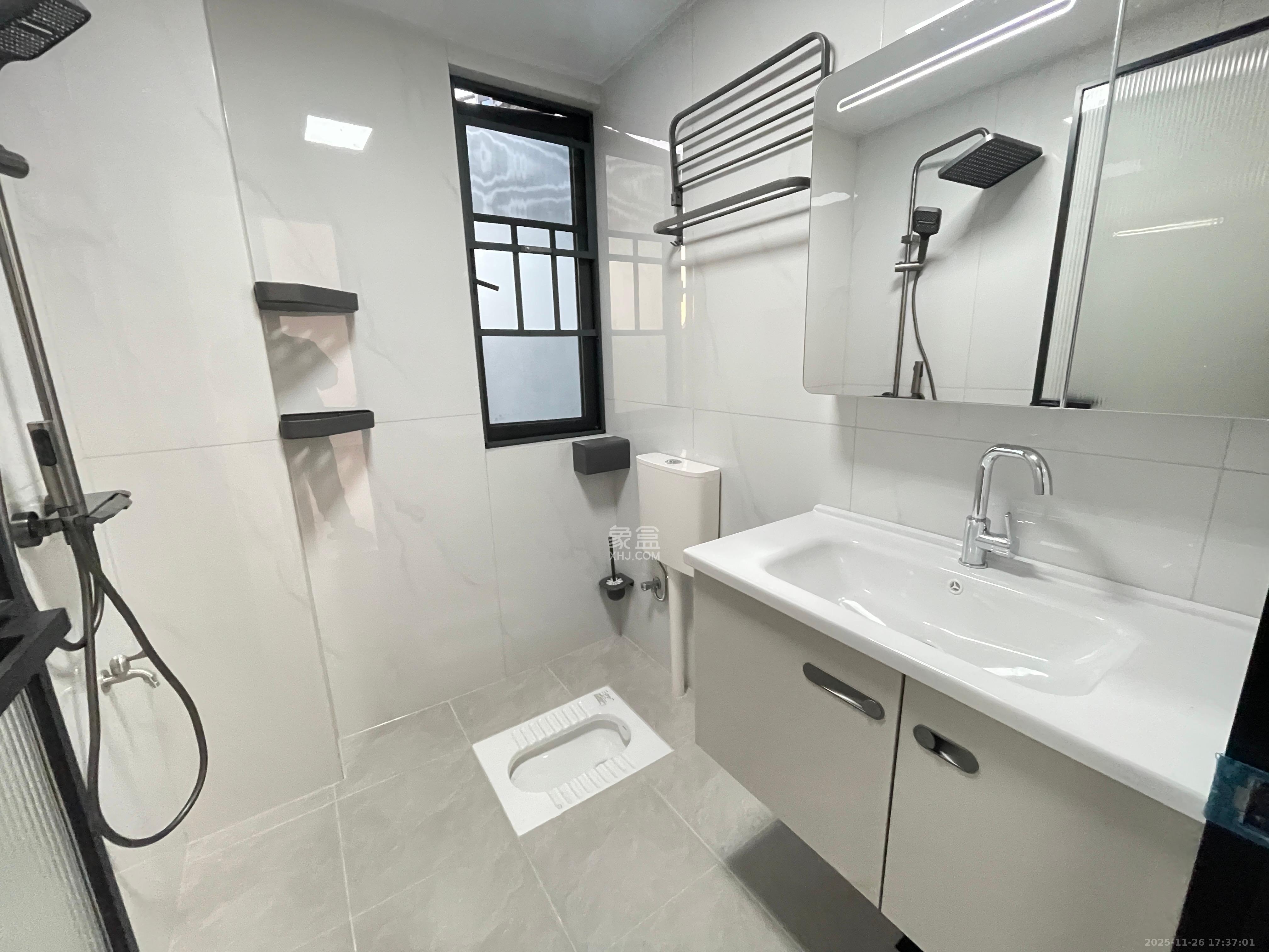 谷山景苑  2室1厅1卫    1800.0元/月室内图