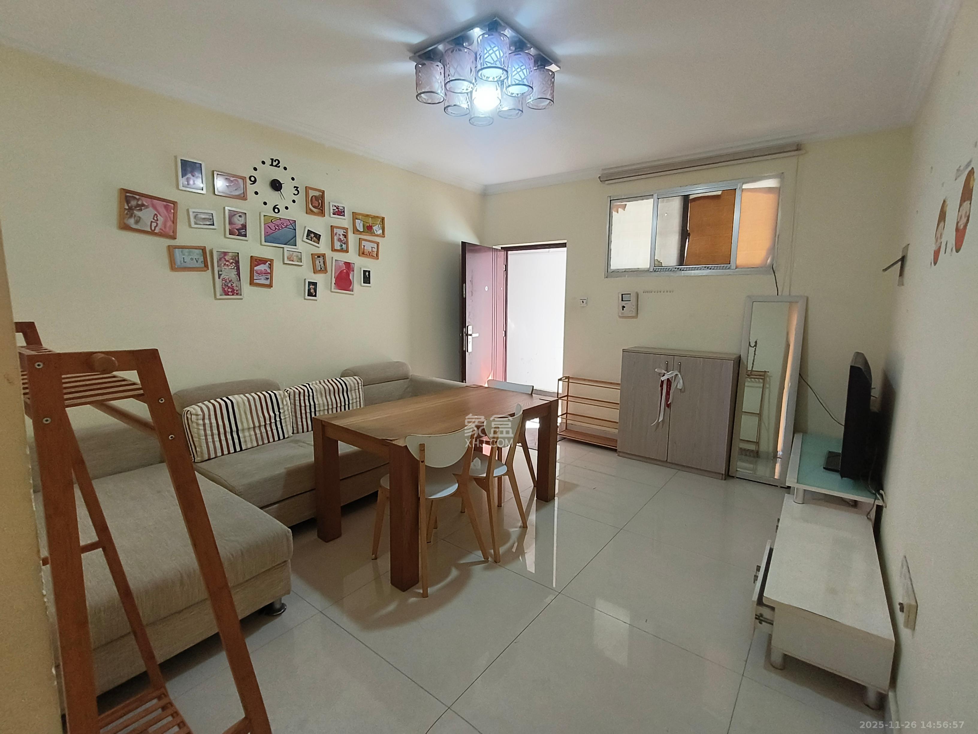 新芙蓉之都 1室1厅1卫 1600.0元/月 新芙蓉之都 1室1厅1卫 1600.0元/月室内图