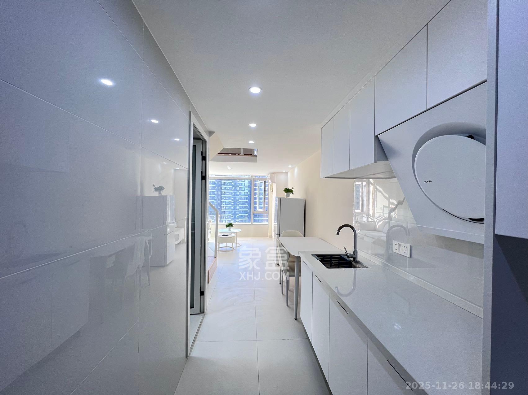 保利天禧EF区  1室0厅0卫    2800.0元/月室内图