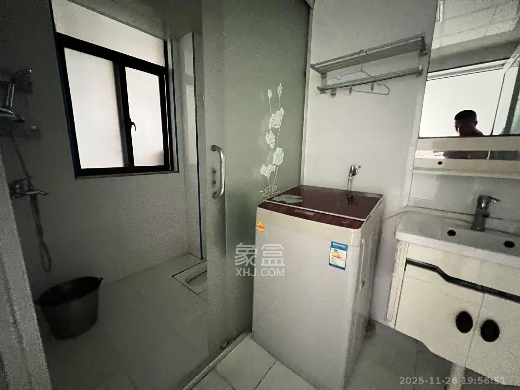 御溪国际  2室1厅1卫    2300.0元/月室内图