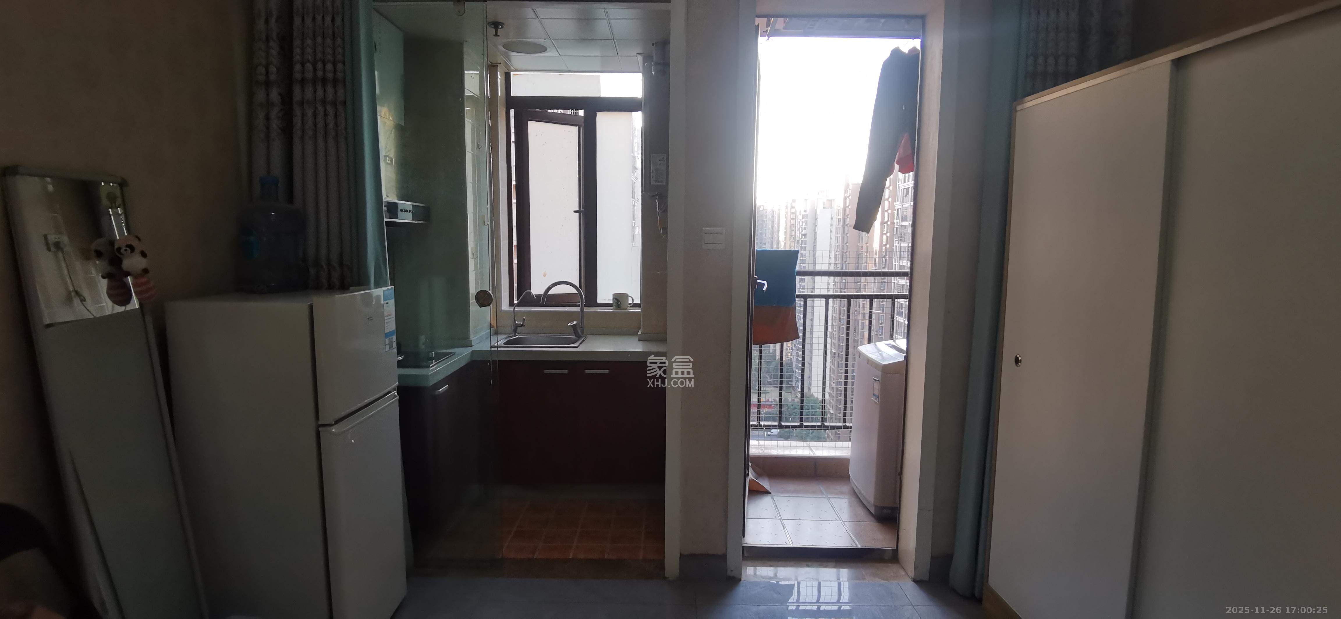 水岸世景 1室1厅1卫 1100.0元/月 水岸世景 1室1厅1卫 1100.0元/月室内图