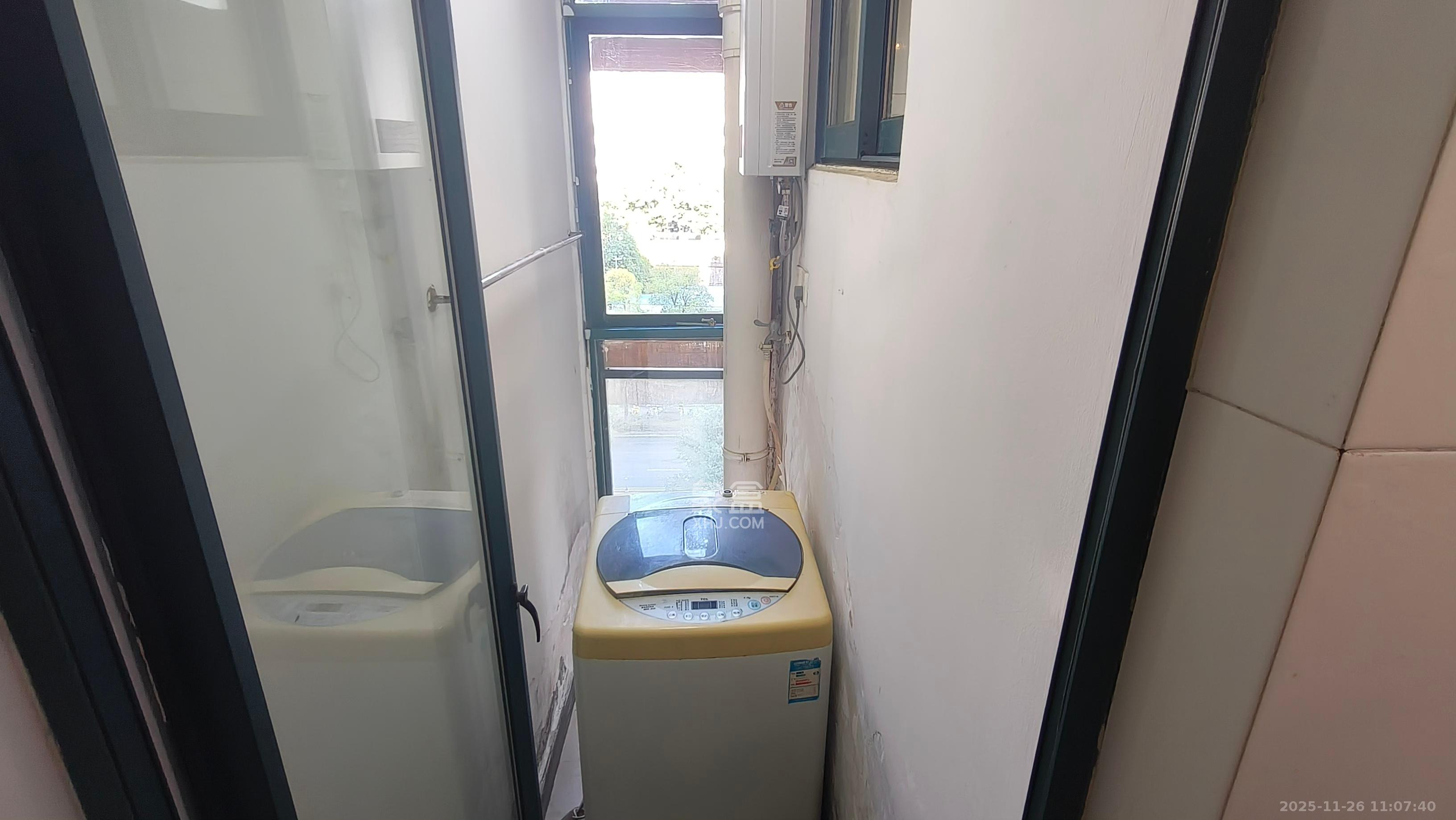 中江国际花城 1室1厅1卫 1500.0元/月 中江国际花城 1室1厅1卫 1500.0元/月室内图