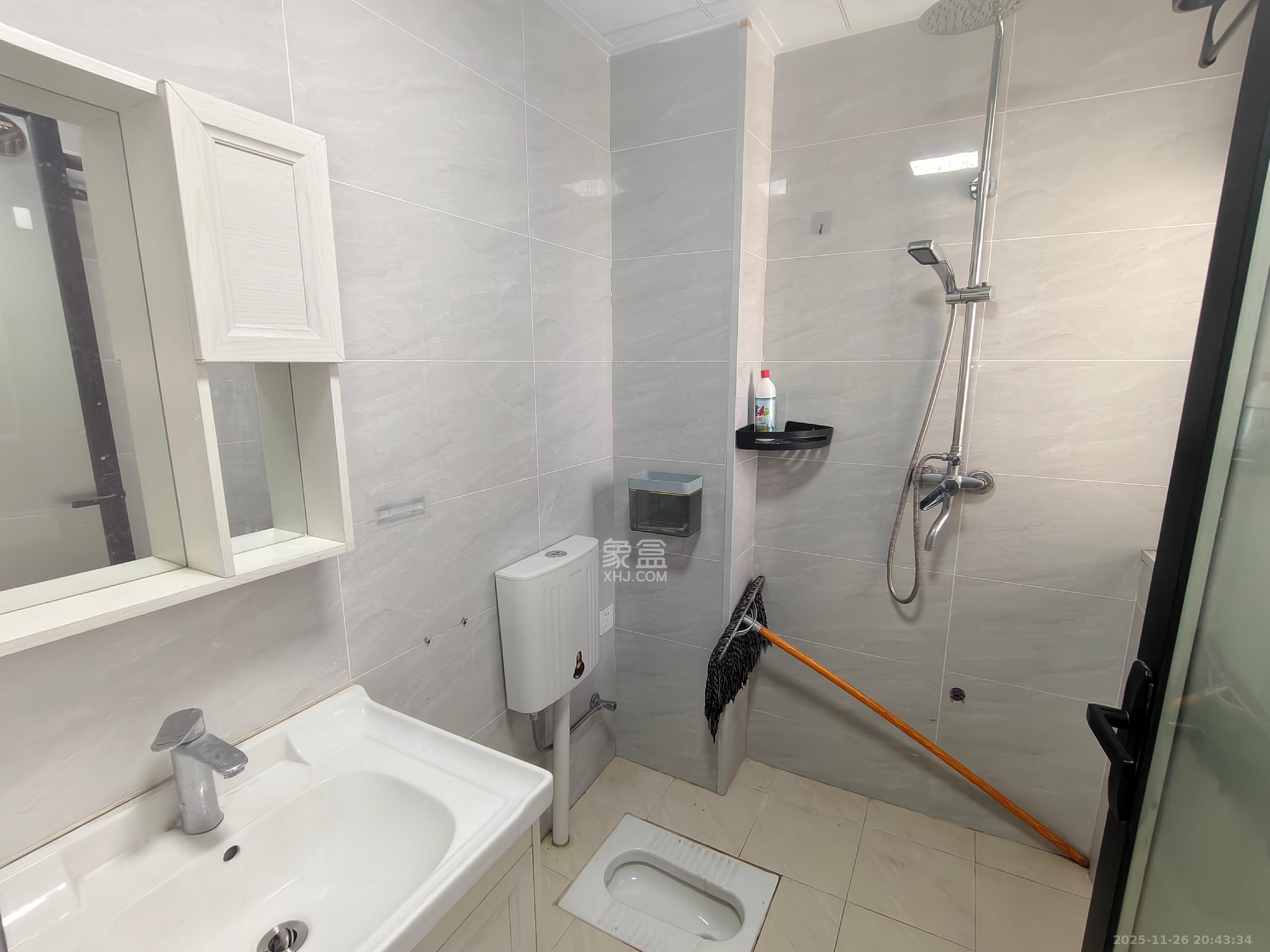 丰禧园  2室2厅1卫    2300.0元/月室内图