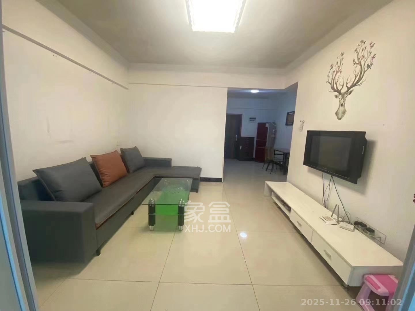 未来现代城 2室2厅1卫 1600.0元/月 未来现代城 2室2厅1卫 1600.0元/月室内图