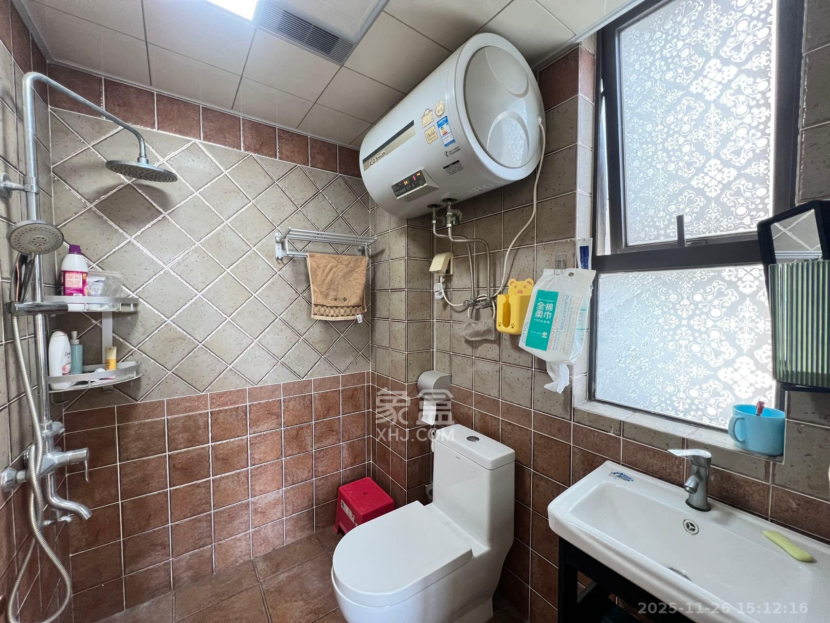 佳兆业云顶梅溪湖（佳兆业梅溪荟）  3室2厅2卫    3200.0元/月室内图