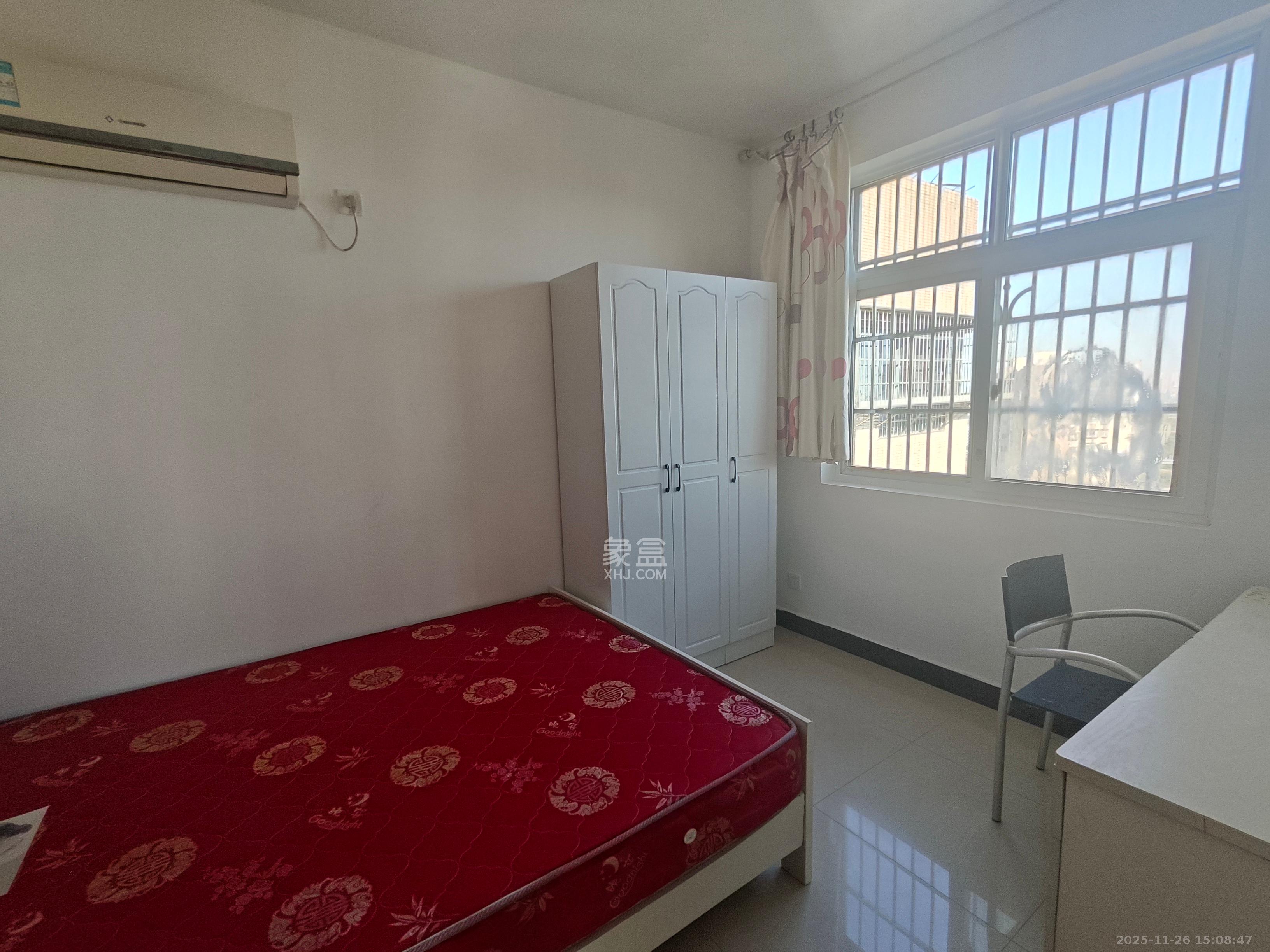 黎郡新宇熙春园  1室0厅0卫    1400.0元/月室内图