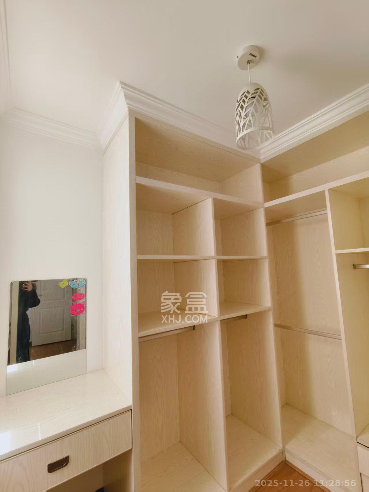 天麓尚层 3室2厅1卫 2200.0元/月 天麓尚层 3室2厅1卫 2200.0元/月室内图