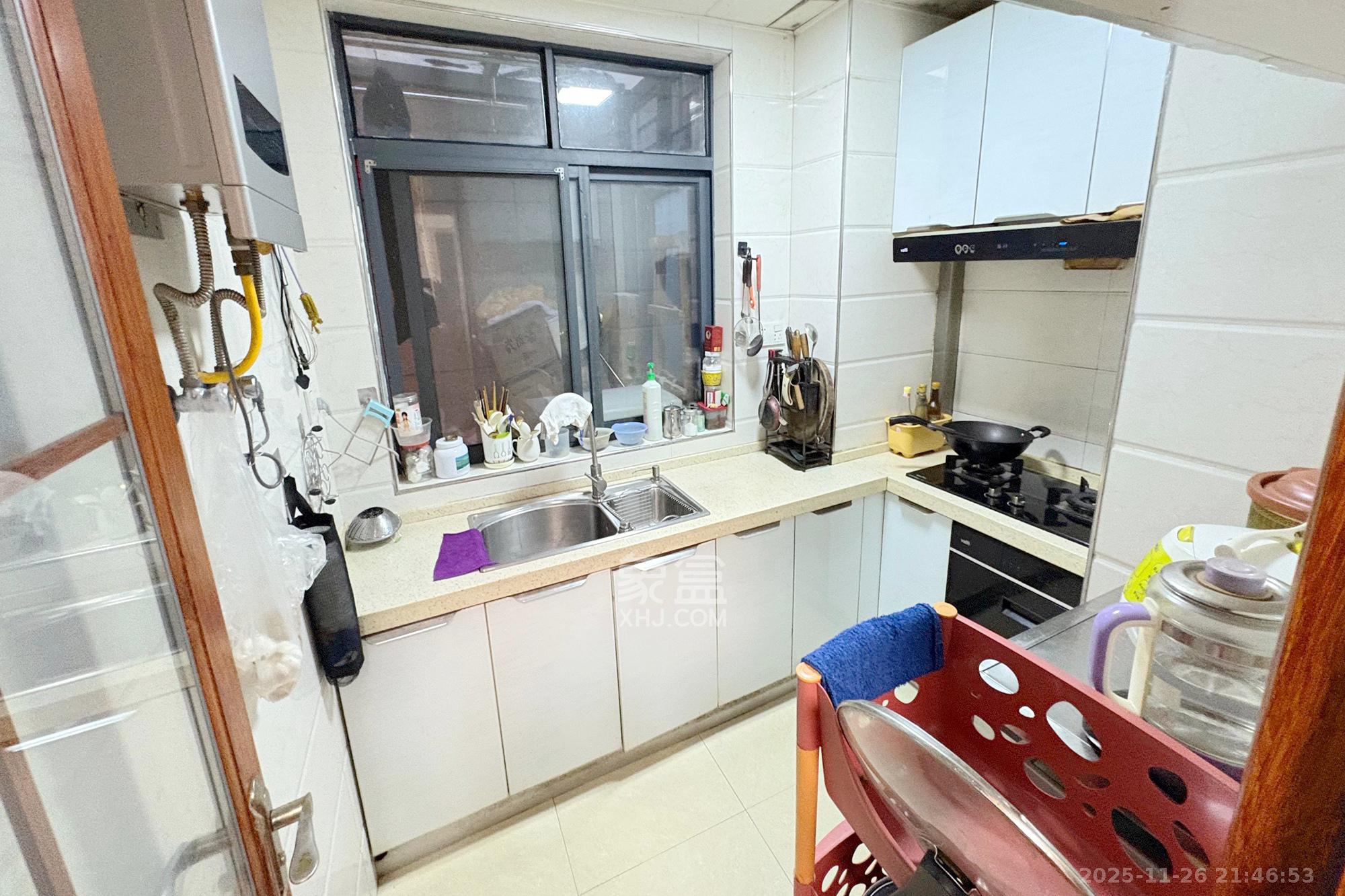 雍景园 2室2厅1卫 75.0万 雍景园 2室2厅1卫 75.0万厨房