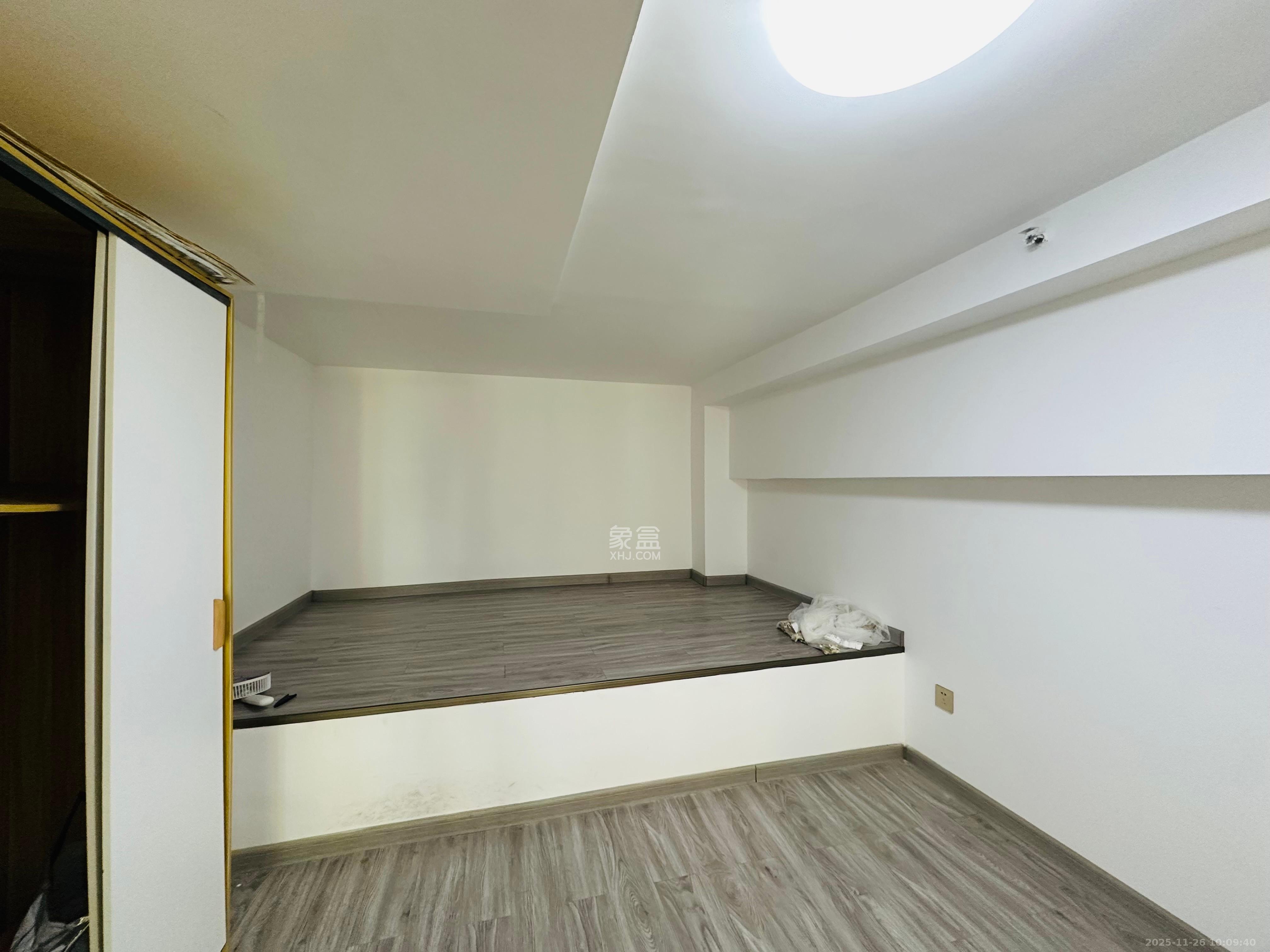 金茂建发泊悦 2室1厅1卫 1900.0元/月 金茂建发泊悦 2室1厅1卫 1900.0元/月室内图