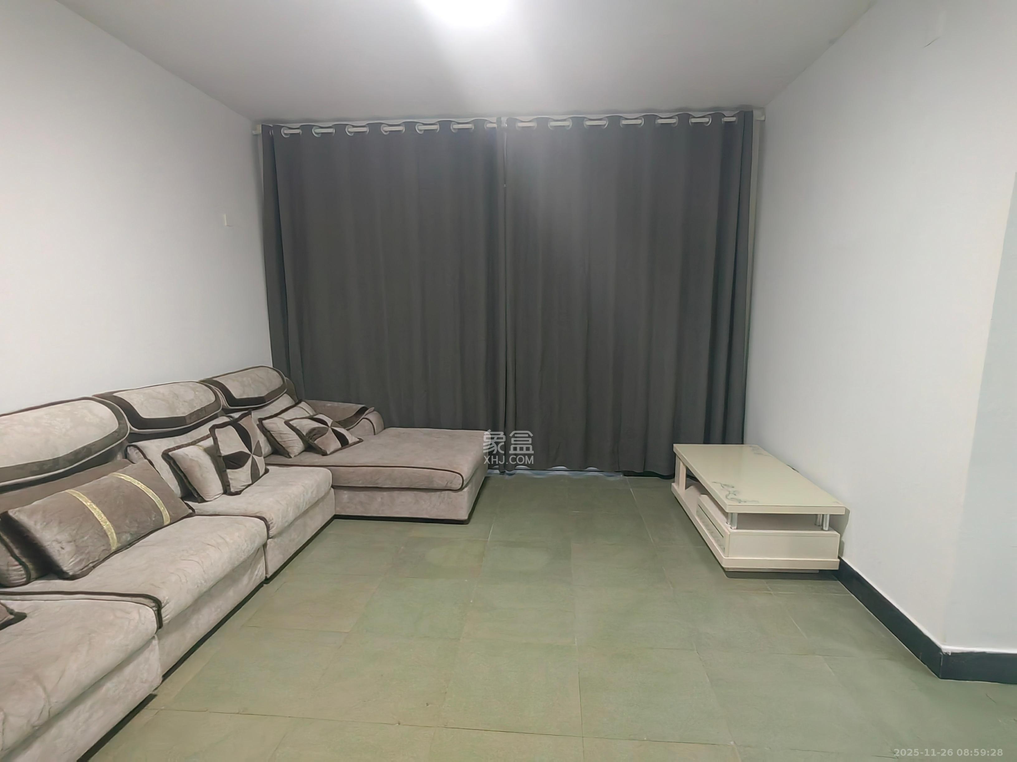 高桥粮油市场（高桥一号小区）  2室2厅1卫    2100.0元/月