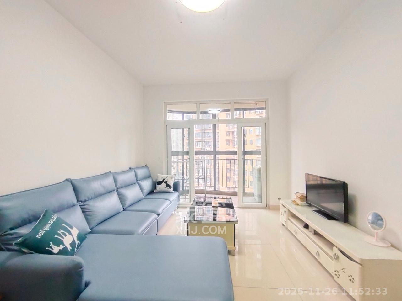 泊爱蓝湾 2室1厅1卫 2400.0元/月 泊爱蓝湾 2室1厅1卫 2400.0元/月室内图