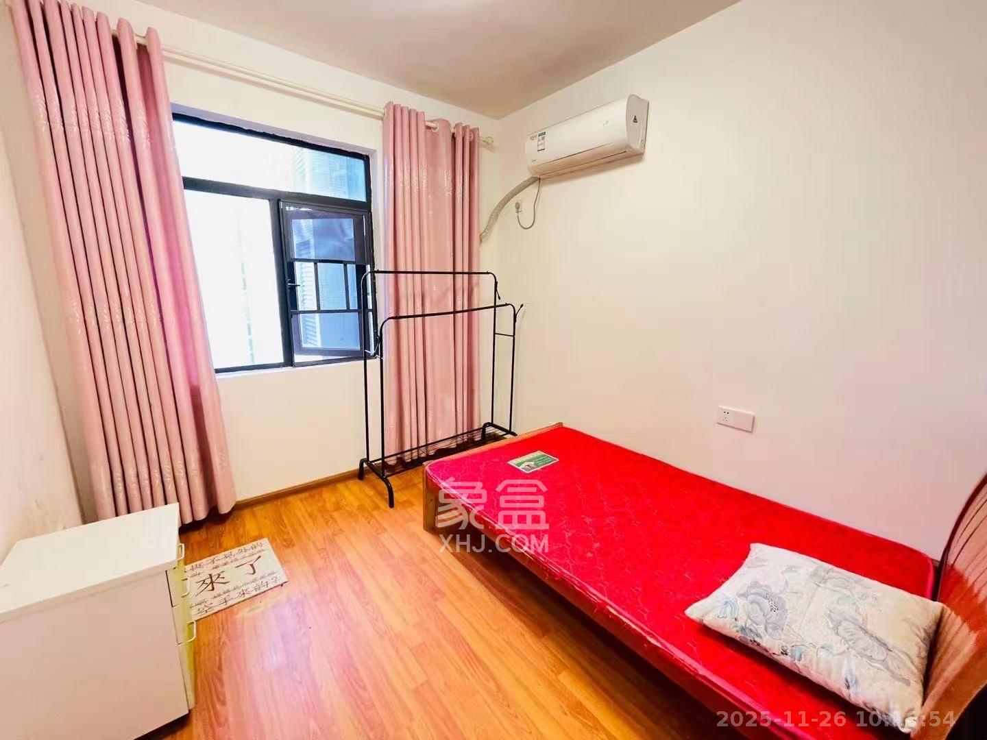 慢步江湾  3室2厅1卫    2600.0元/月室内图