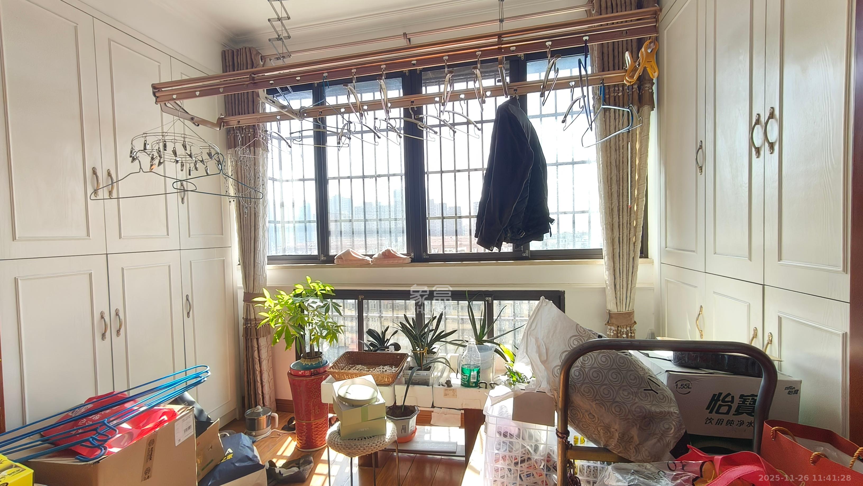 阳光丽城一期  3室2厅1卫    2600.0元/月室内图