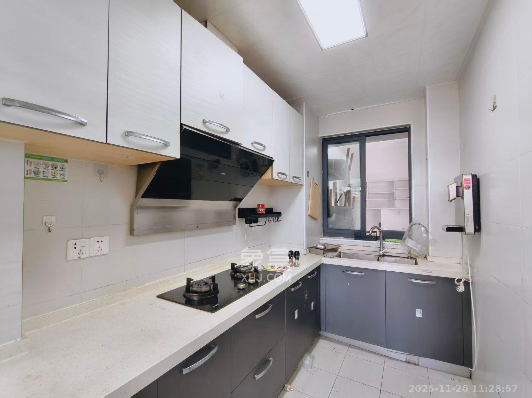 天麓尚层 3室2厅1卫 2200.0元/月 天麓尚层 3室2厅1卫 2200.0元/月室内图