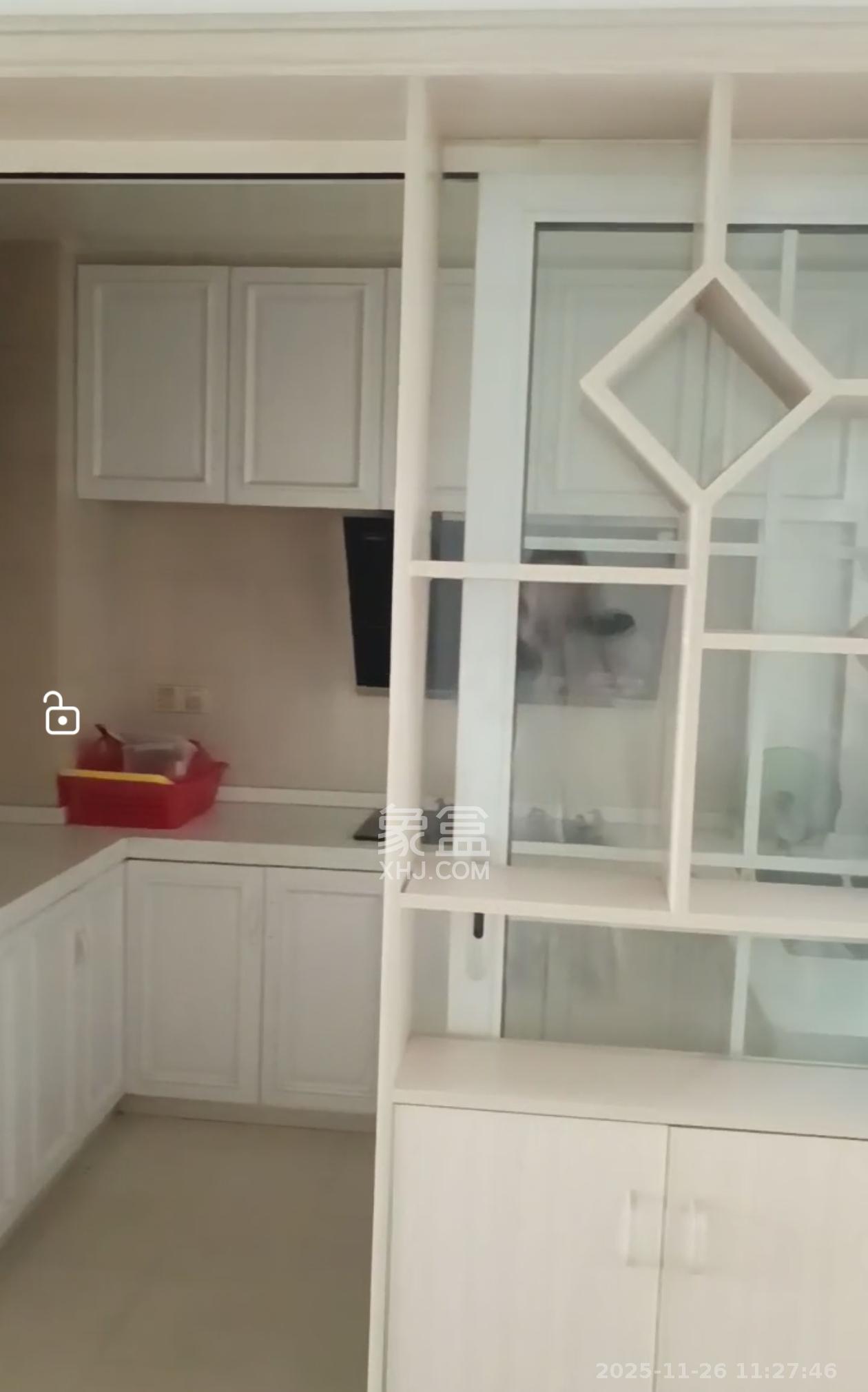 阳光晶城 3室2厅2卫 2300.0元/月 阳光晶城 3室2厅2卫 2300.0元/月室内图