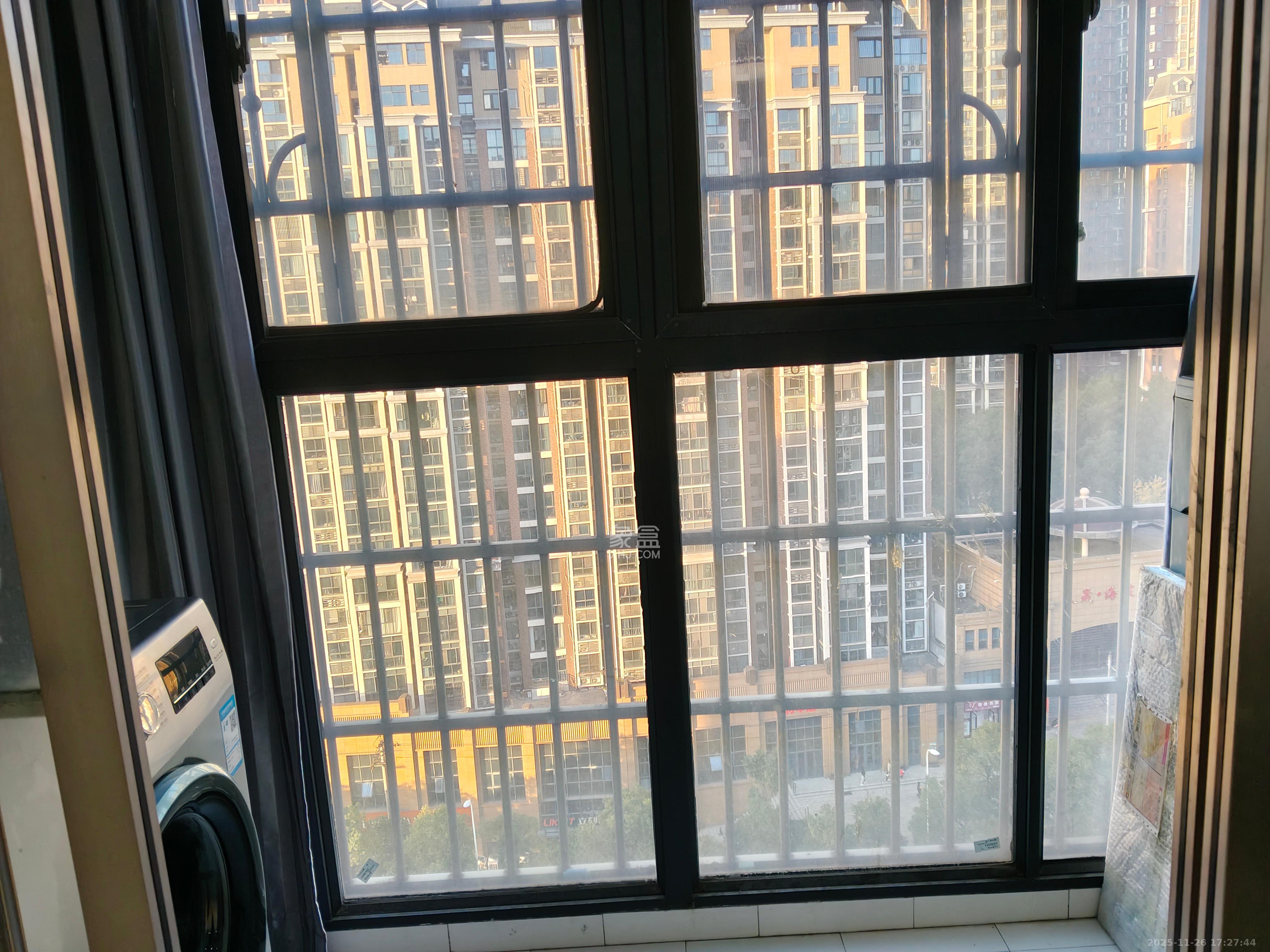 天赐良园 3室2厅1卫 2200.0元/月 天赐良园 3室2厅1卫 2200.0元/月室内图